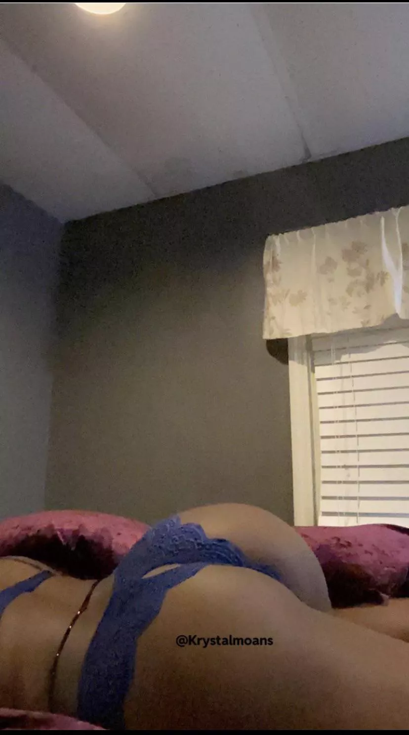 Lay ur head on this ðŸ‘ and cum play with meâ˜ºï¸ðŸ’–