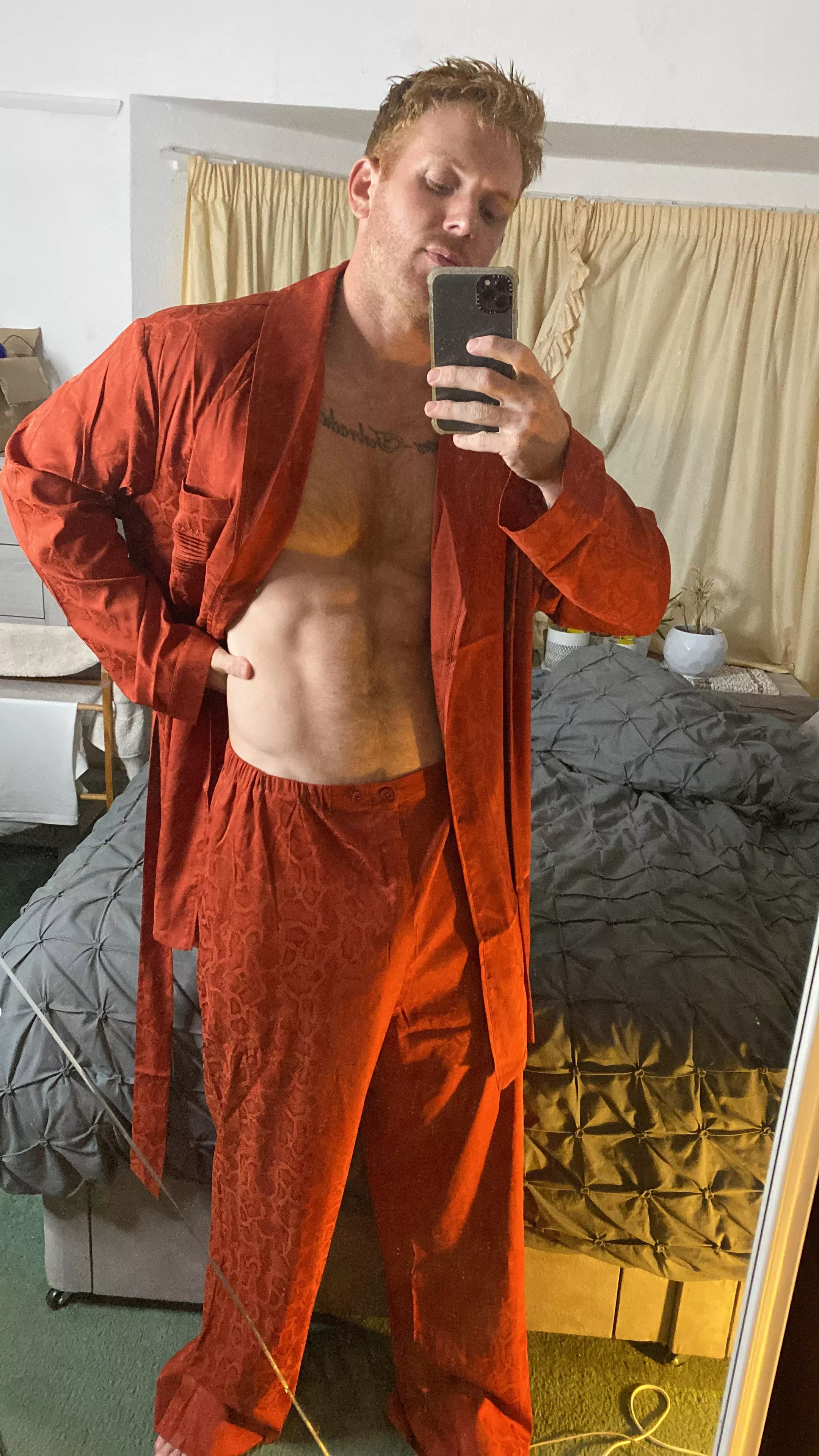 What do you think of these Savage fenty PJs?