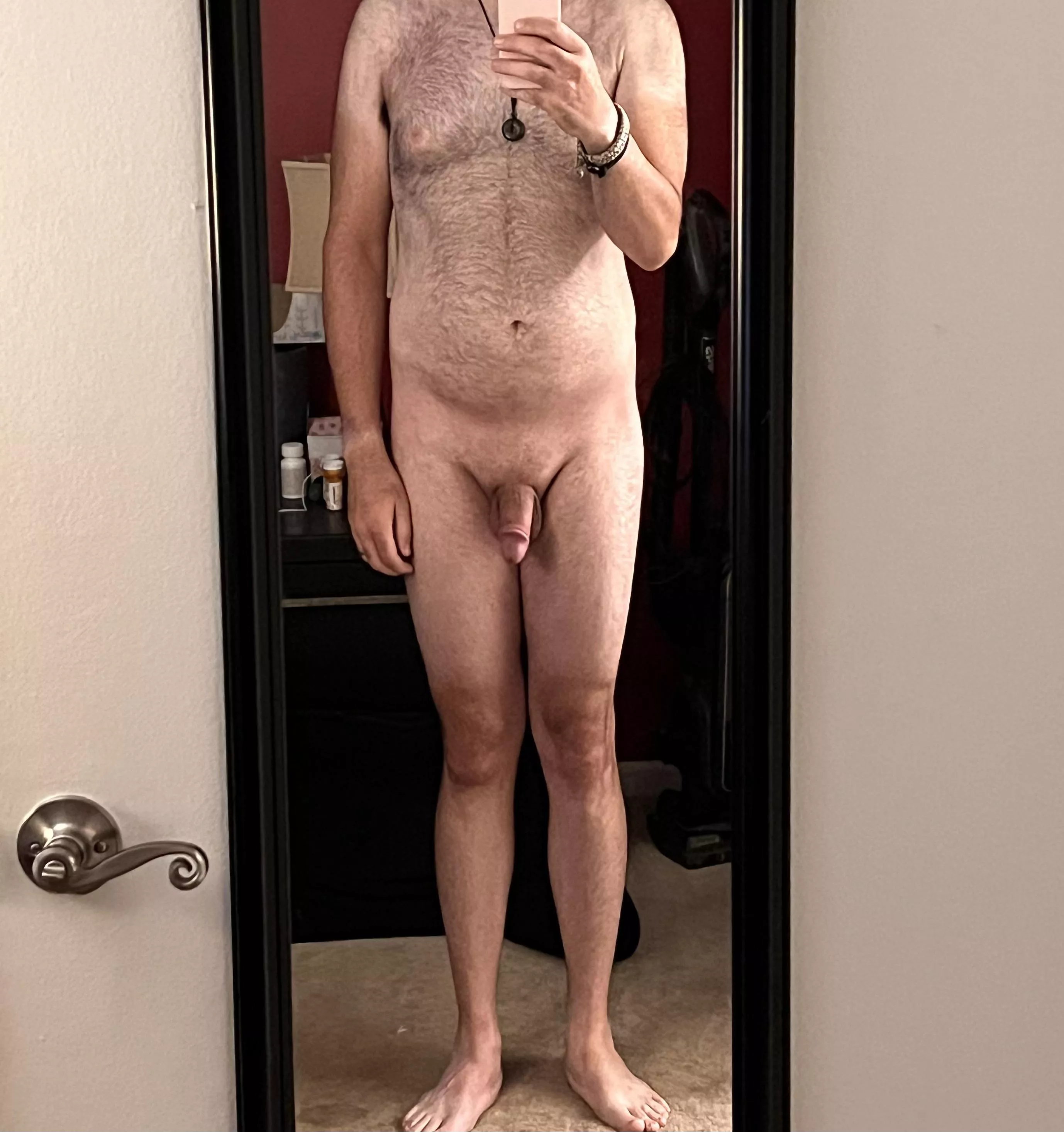 39M 6â€™ 198lbs. Down 50lbs YoY but still very self conscious about weight and body hair. Super nervous even posting.