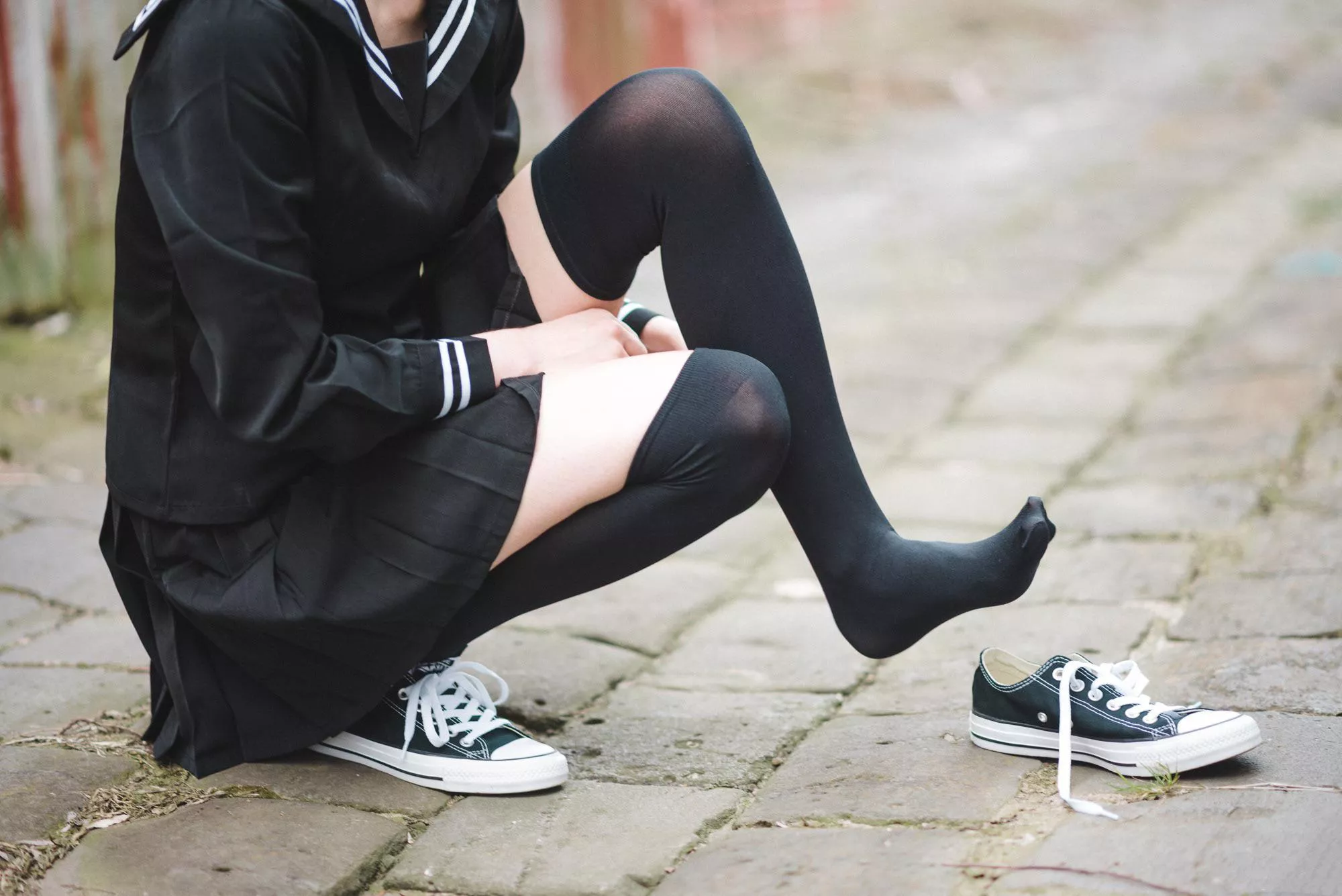 I love wearing this style with thighhighs