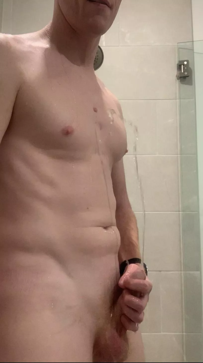 [M] Love a hot and steamy shower