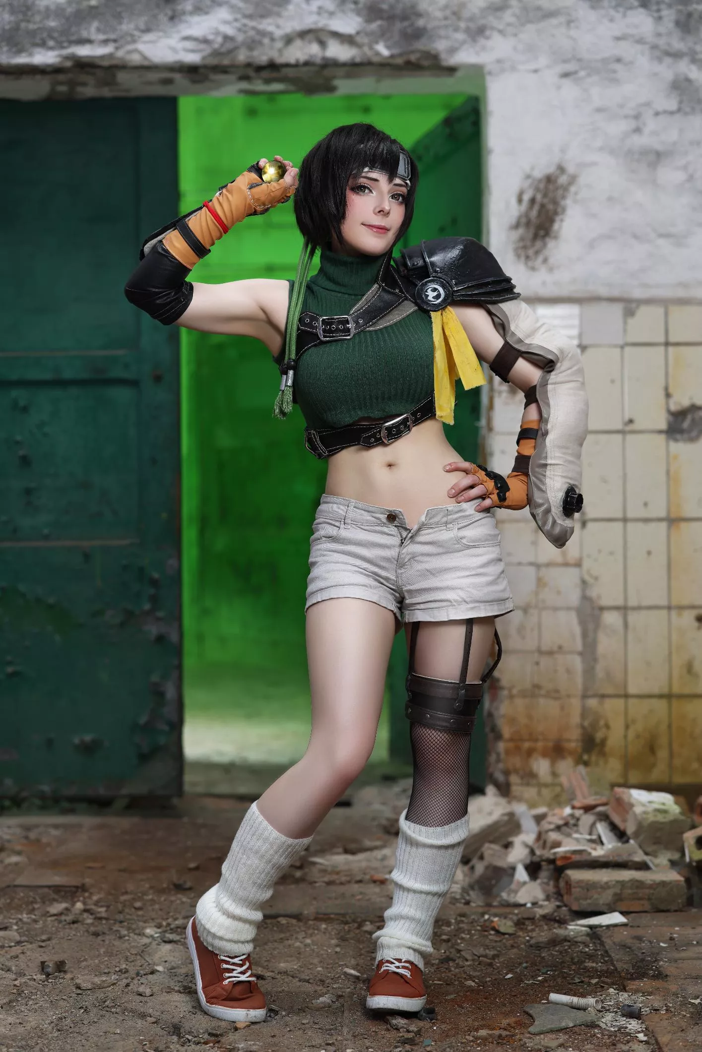 [self] My selfmade Yuffie cosplay! Photo by malimoria. (Forgive me for wearing the armor upside down... had to reattach it a lot)