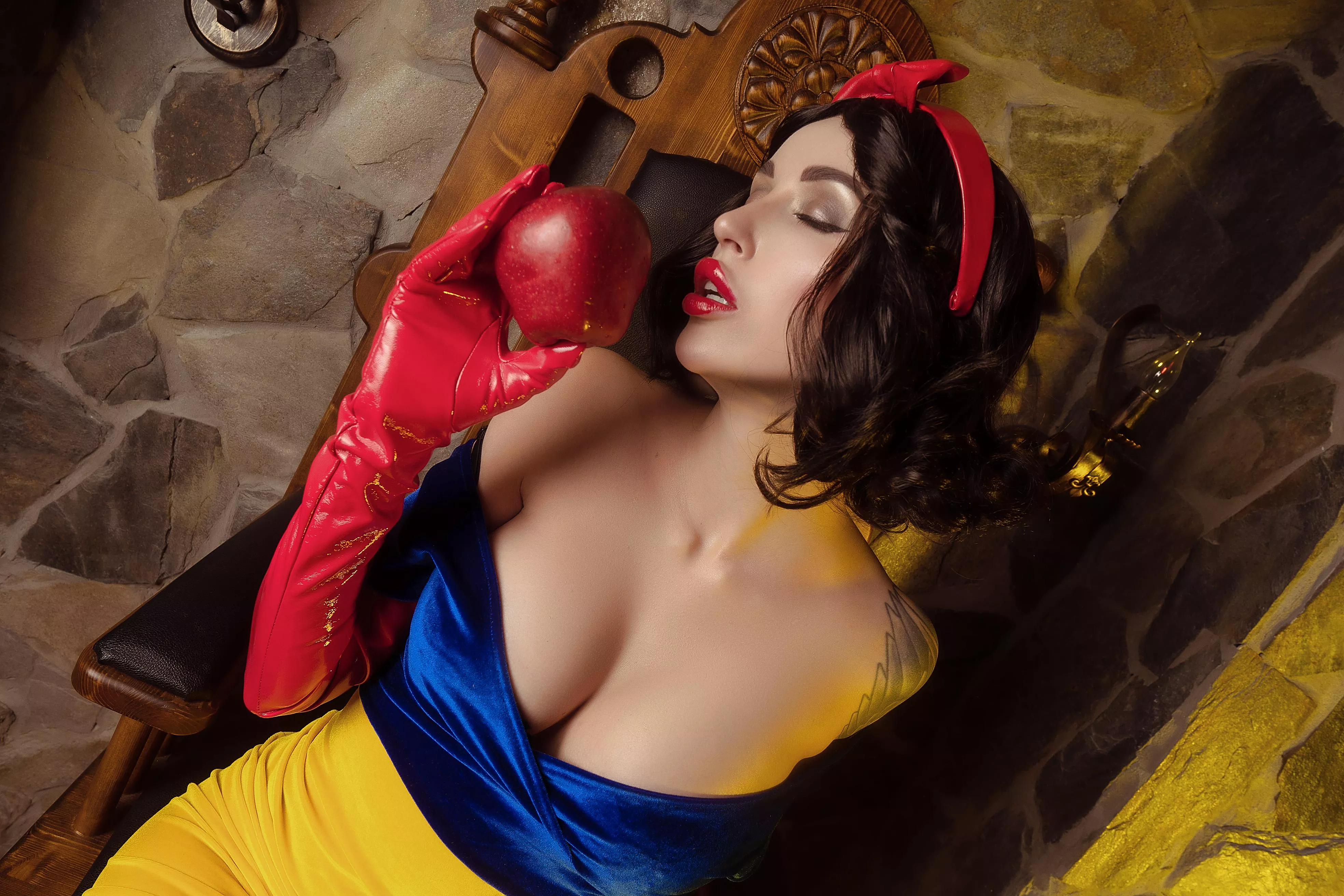 Snow White by Lera Himera