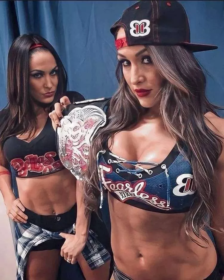 Bella Twins