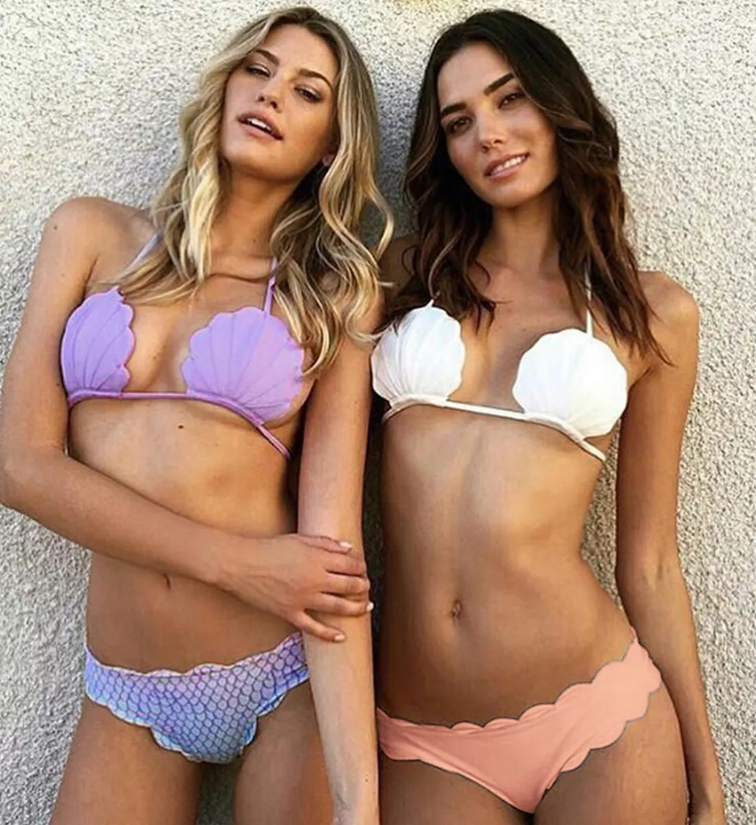 Blonde or brunette?