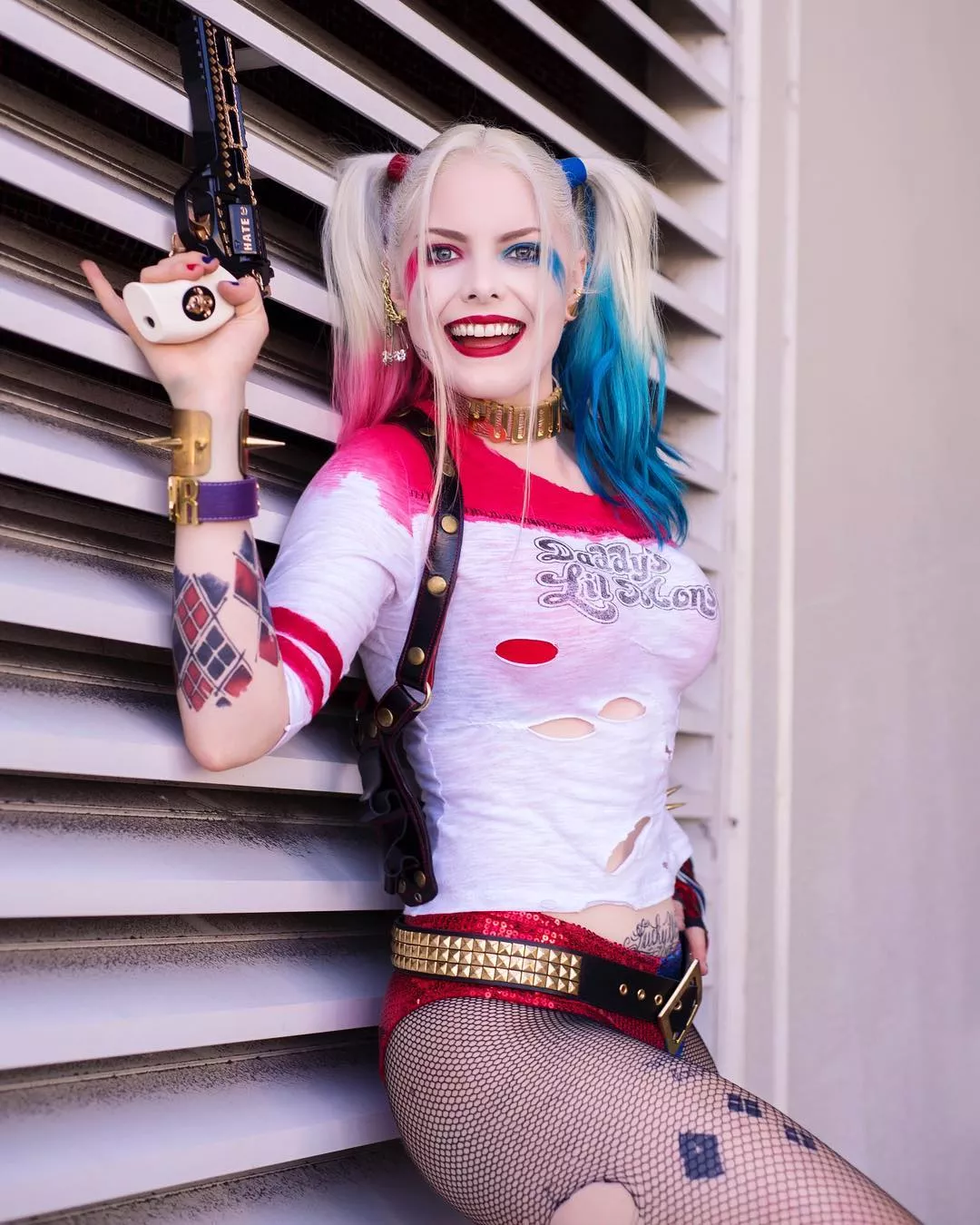 Harley Quinn by Laura Gilbert