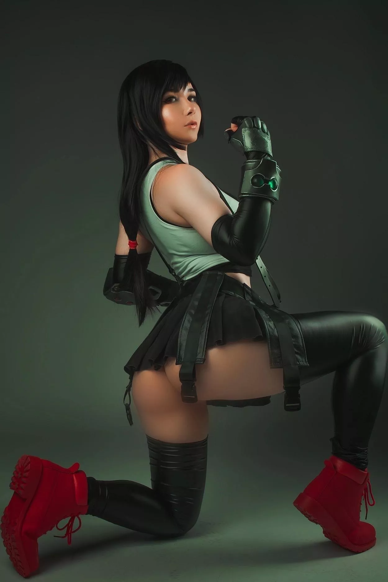 Sexy Tifa Lockhart (Akemi Hogan)