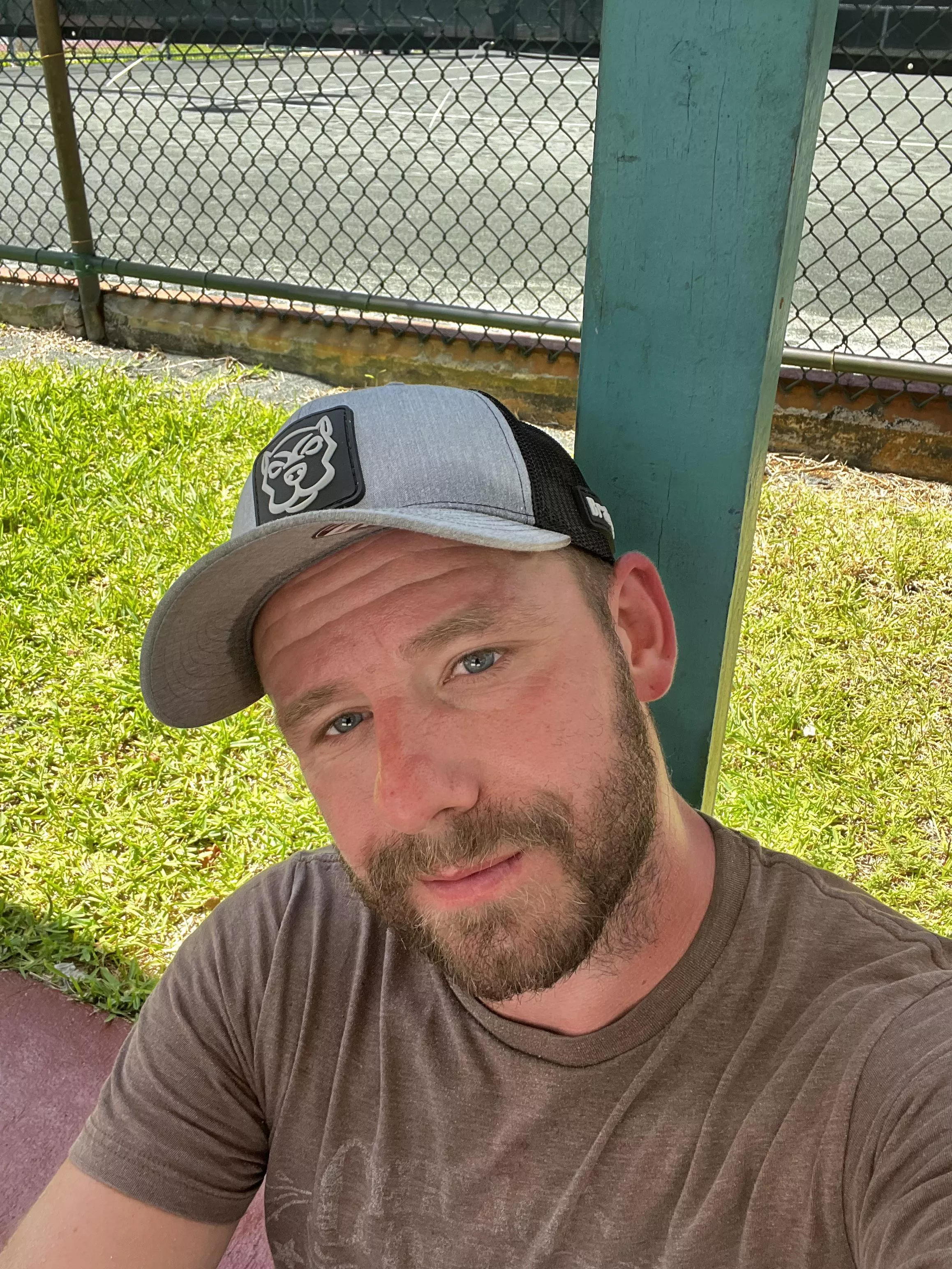 Daddy for boys in Fort Lauderdale area. Or anywhere really. Also I play Cod and destiny 2 mainly.