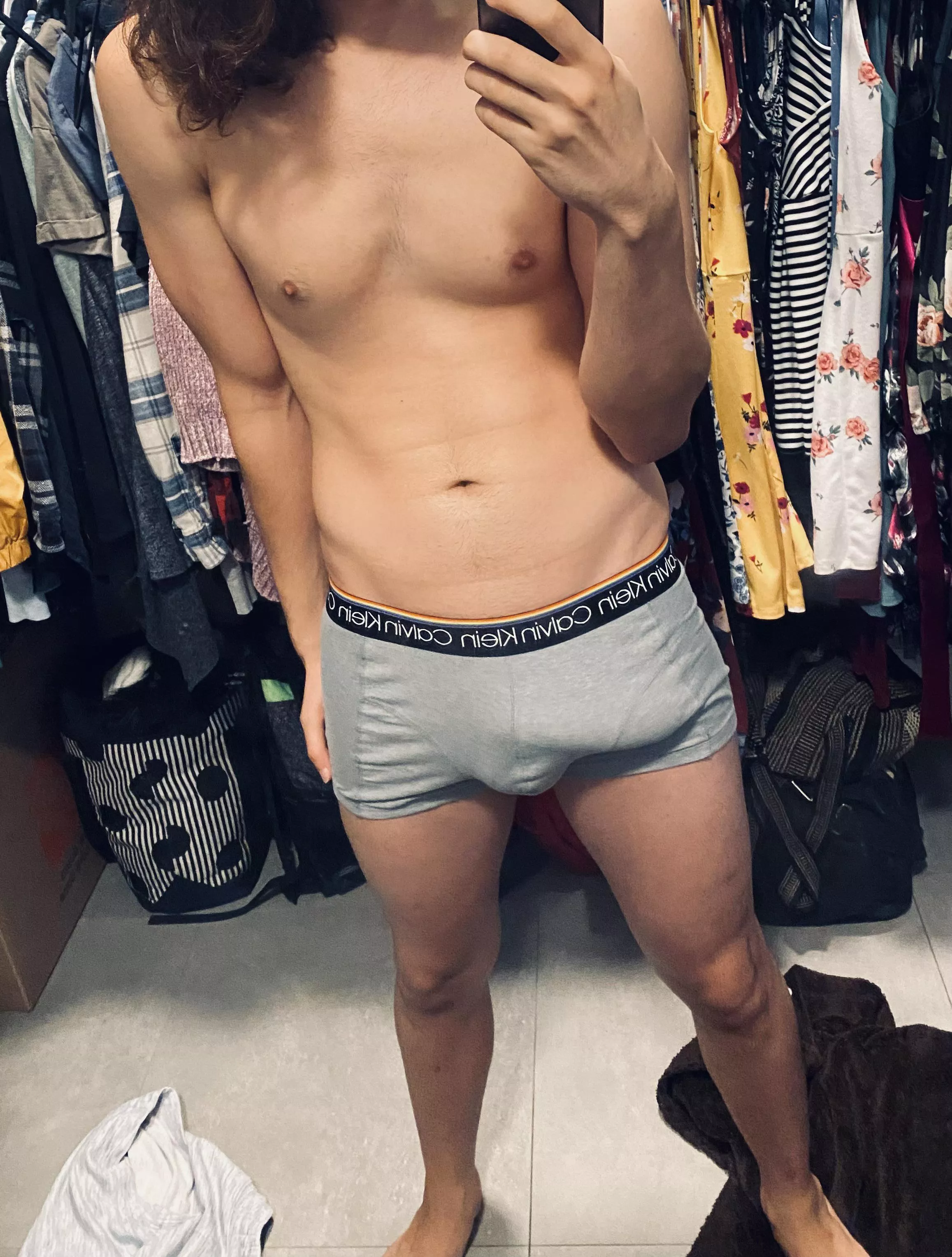 does this underwear make my cock look FAT ? :o