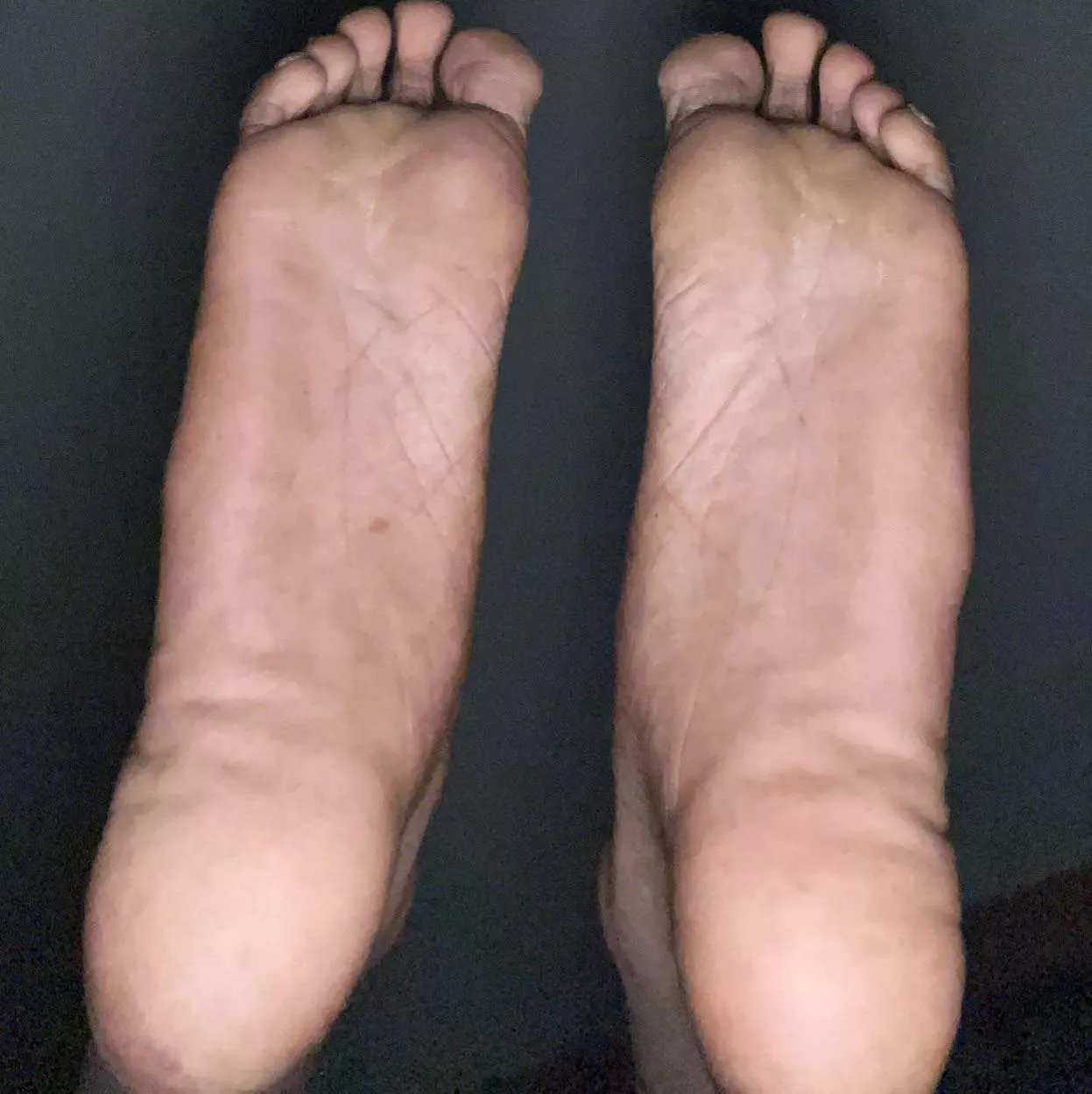 feet slave? dm if interested