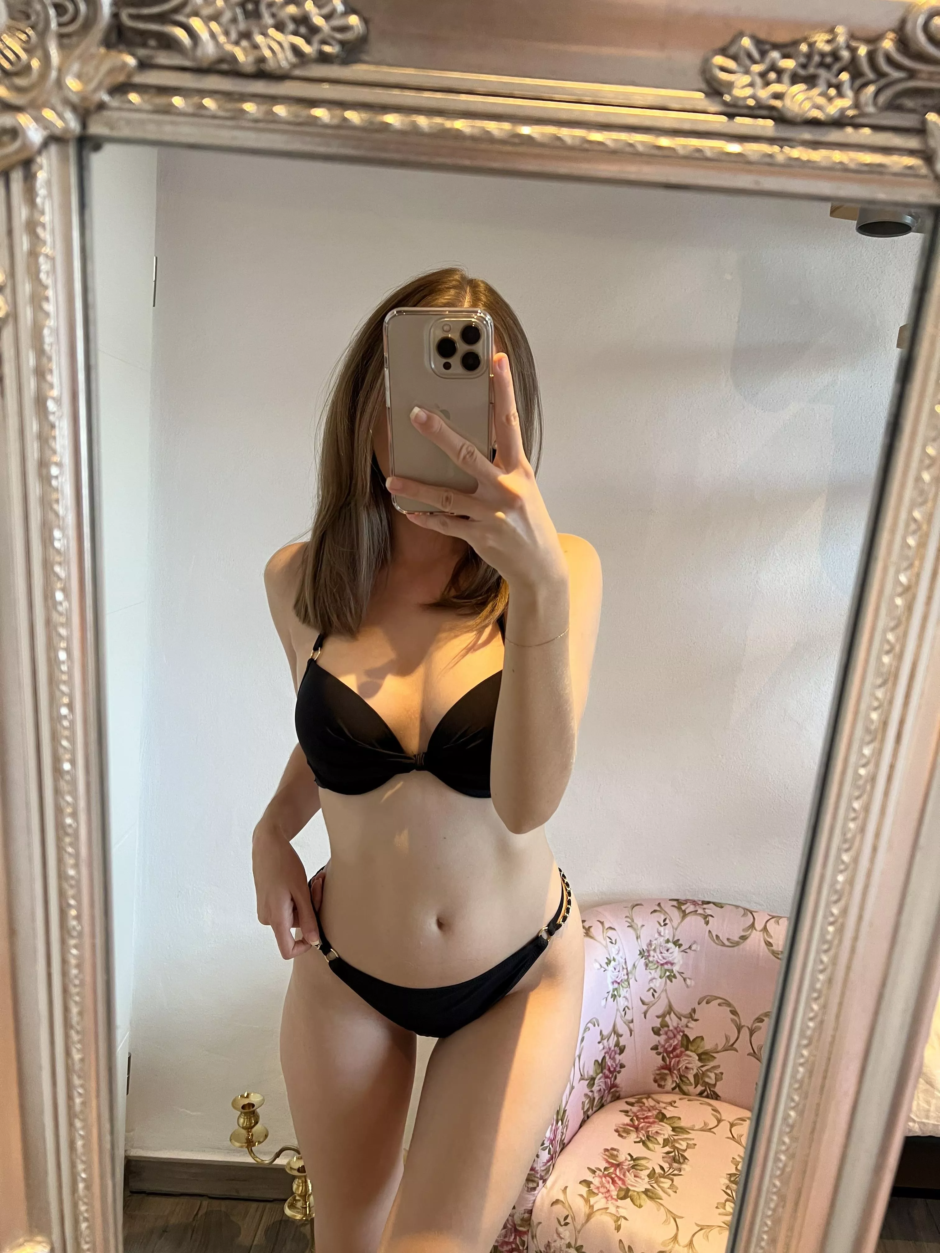 honest opinion.. am i too petite?