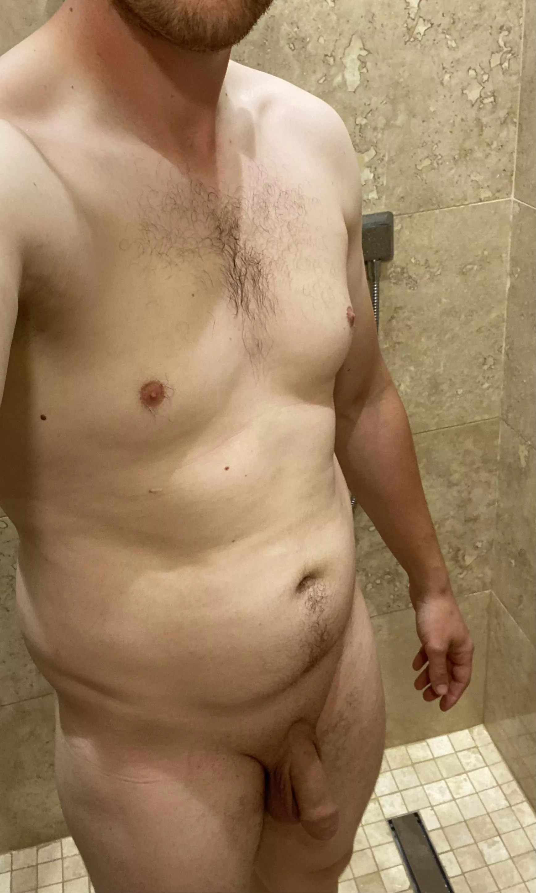 [M]26, 209lbs, 183cm