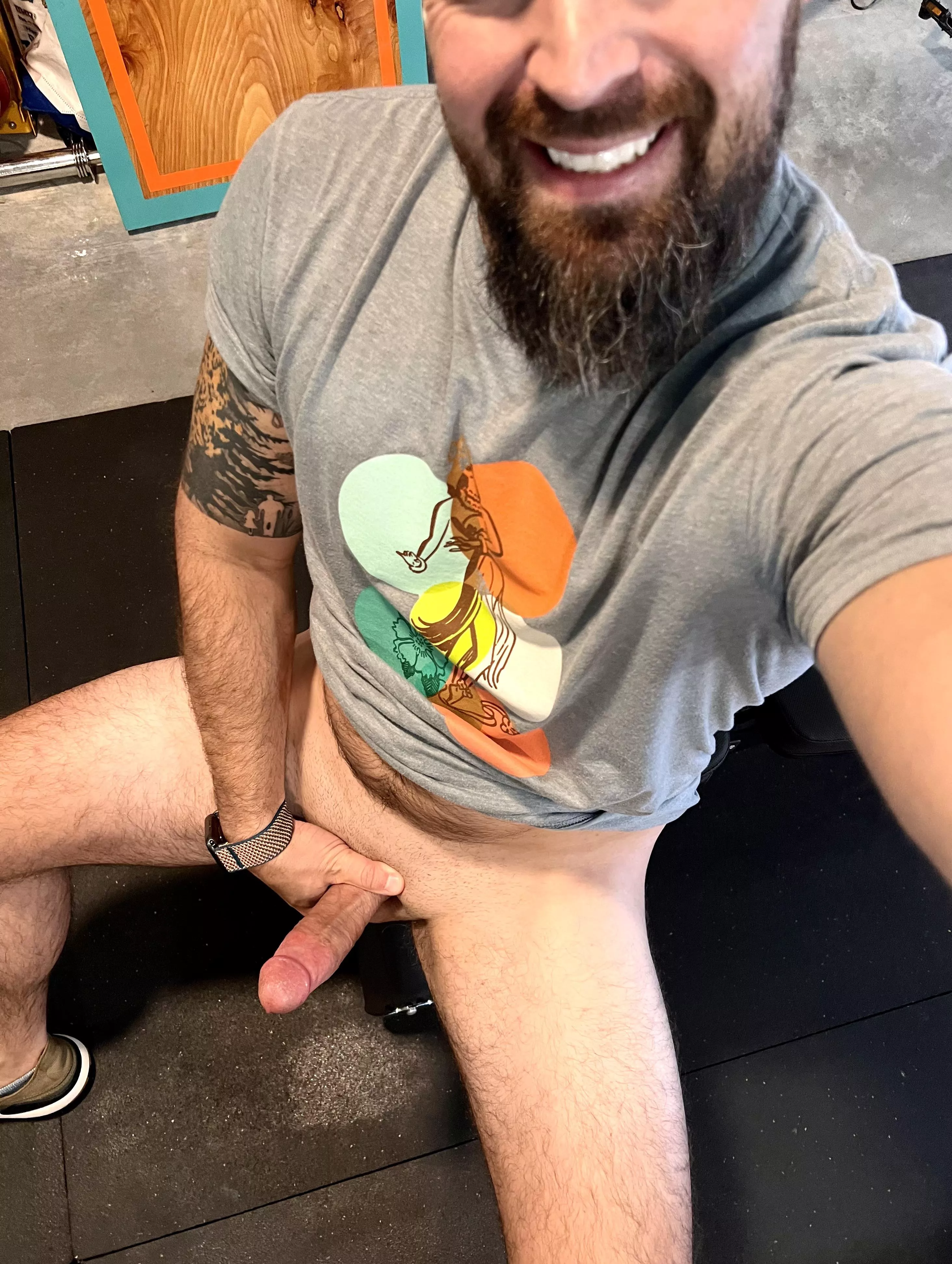 Getting that Mid-week lunch workout in (M)