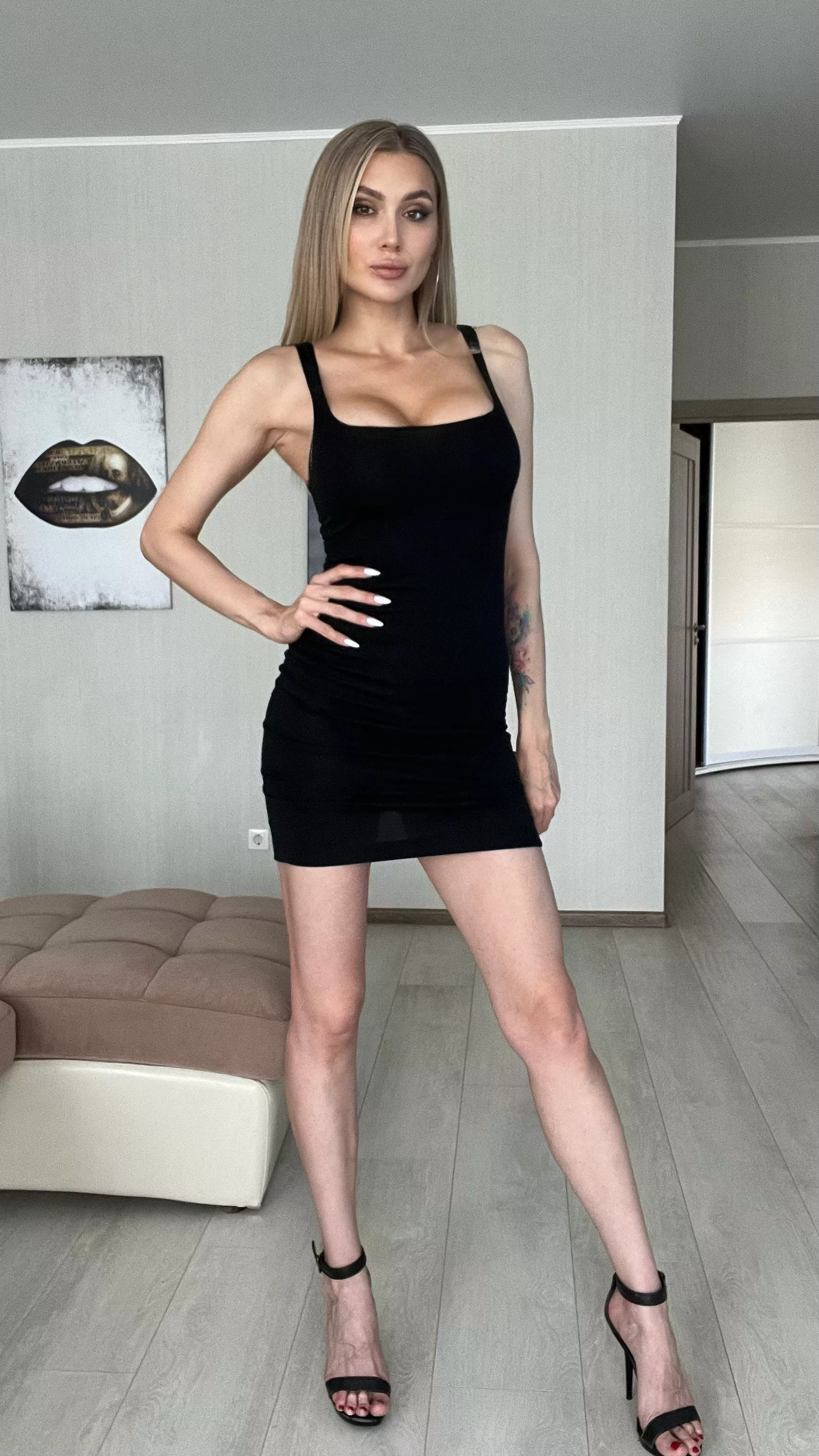 💞 IRTR 💞 Little black dress suits me?🥰