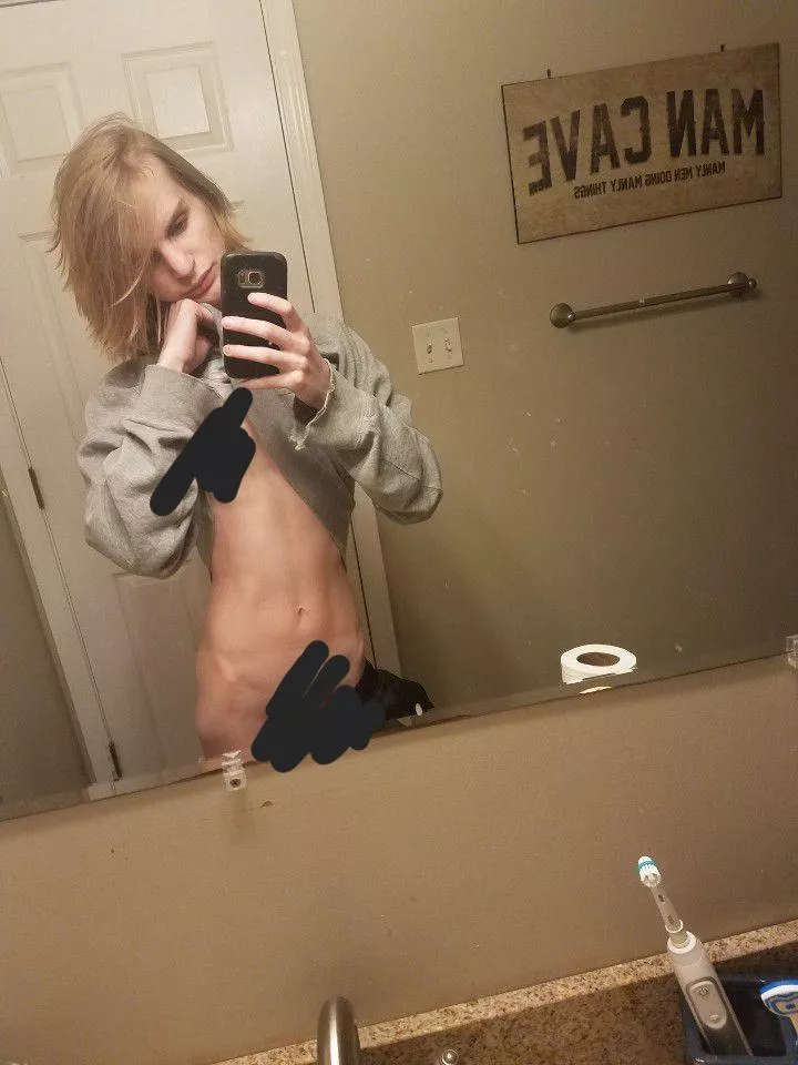 Anyone wanna cum in me?