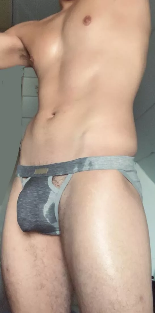 Grey Underwear really brings out the sweat ðŸ¥µ