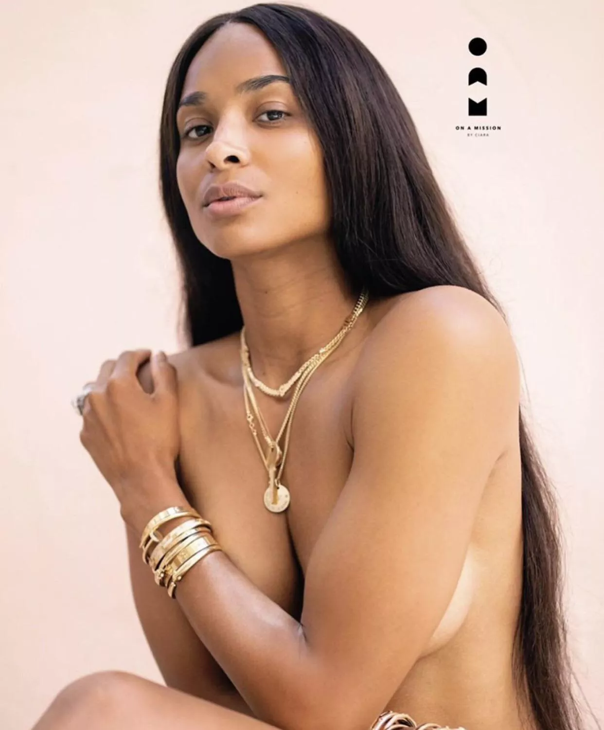 Shirtless Ciara