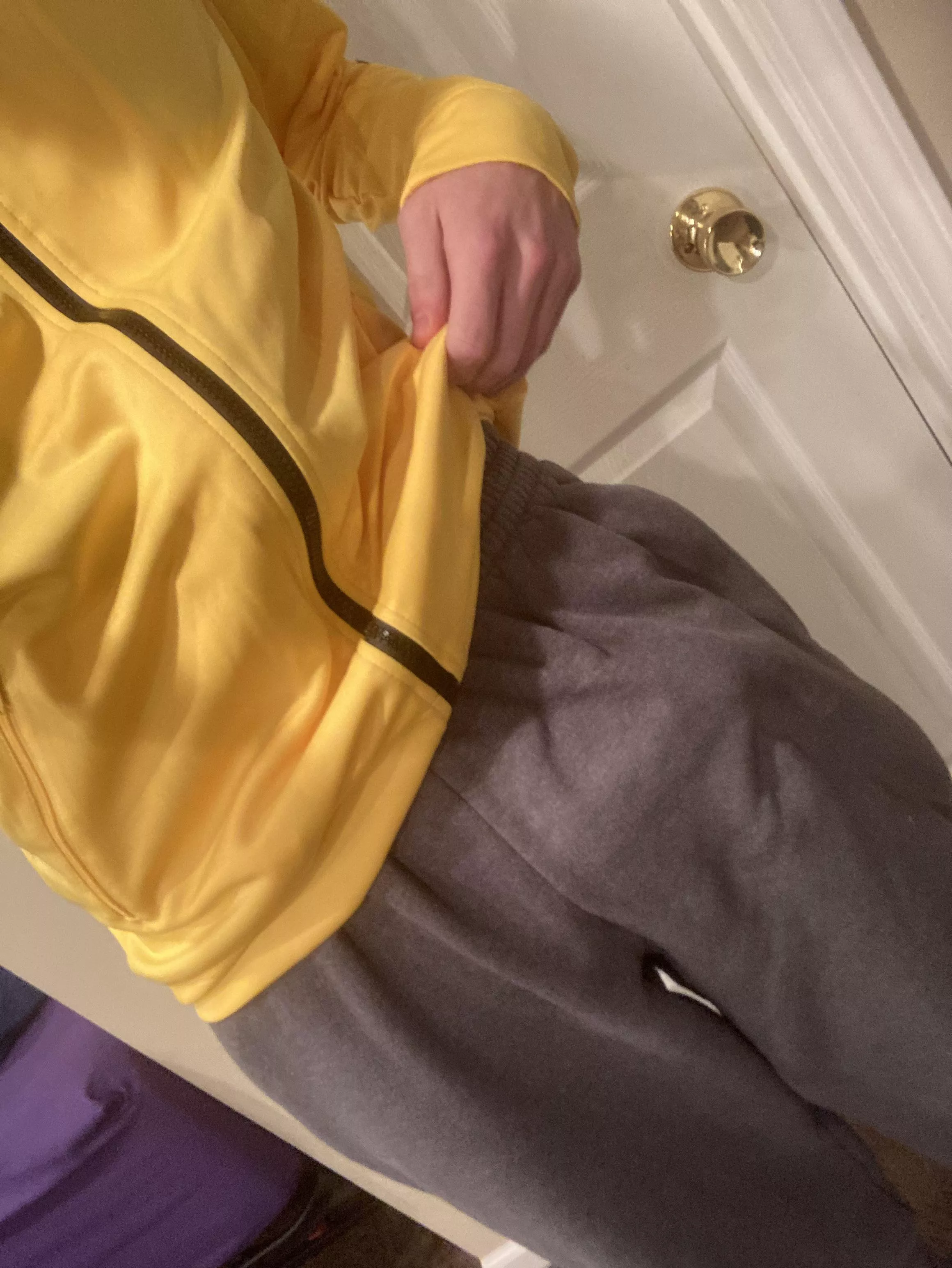 Thoughts on [m]y new running outfit?