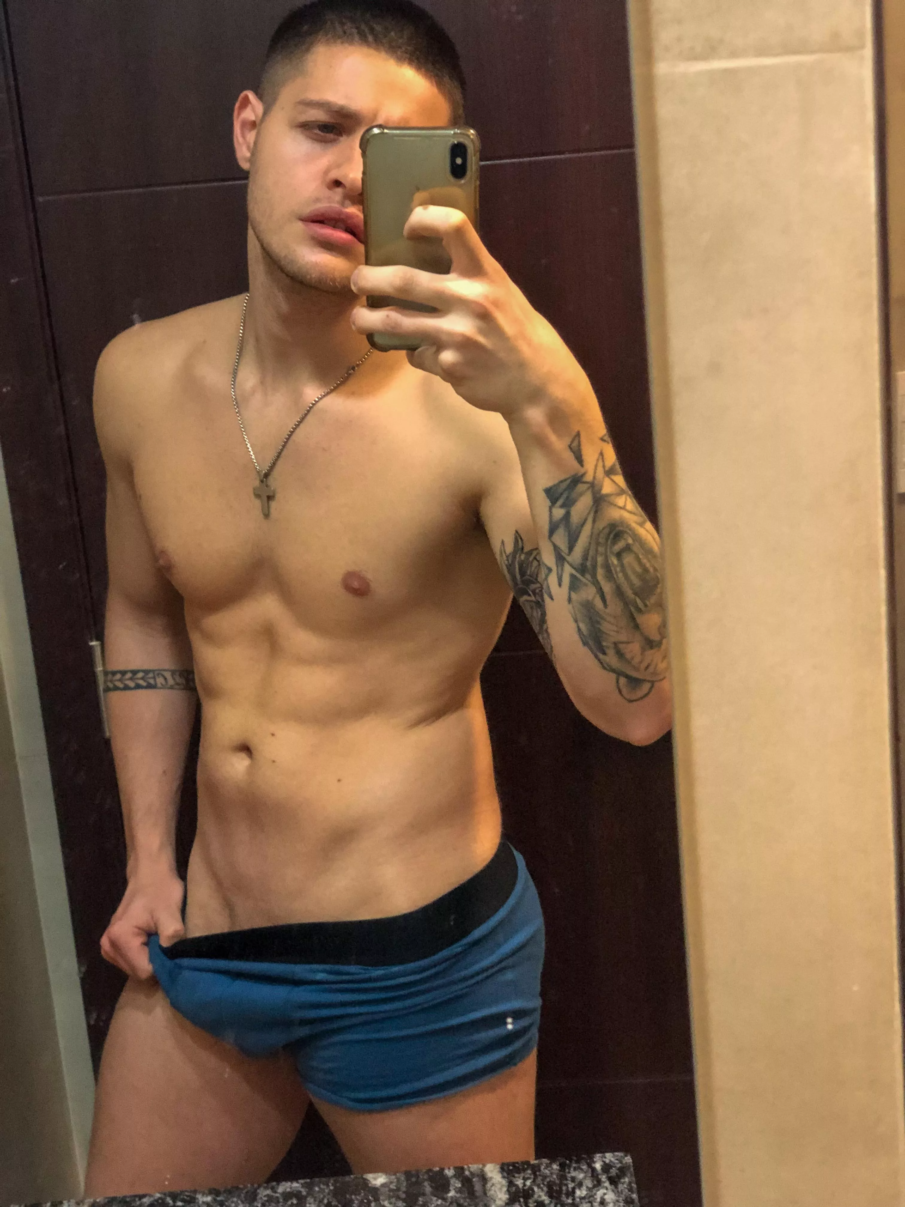 You gonna become my fucking bitch right now loser (Latino 20 years) free of 😈🔥