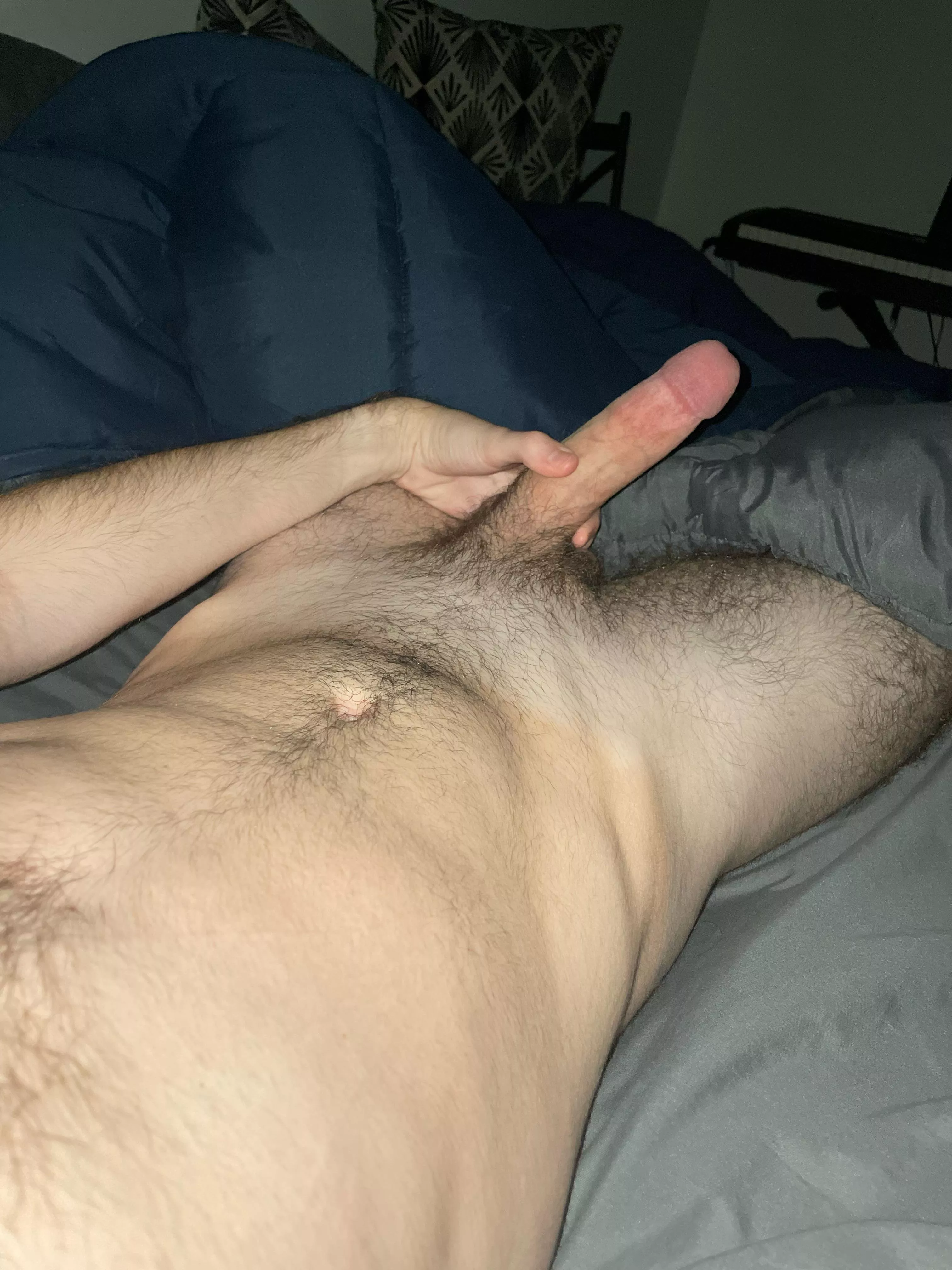 [20] need someone to come swallow me rn