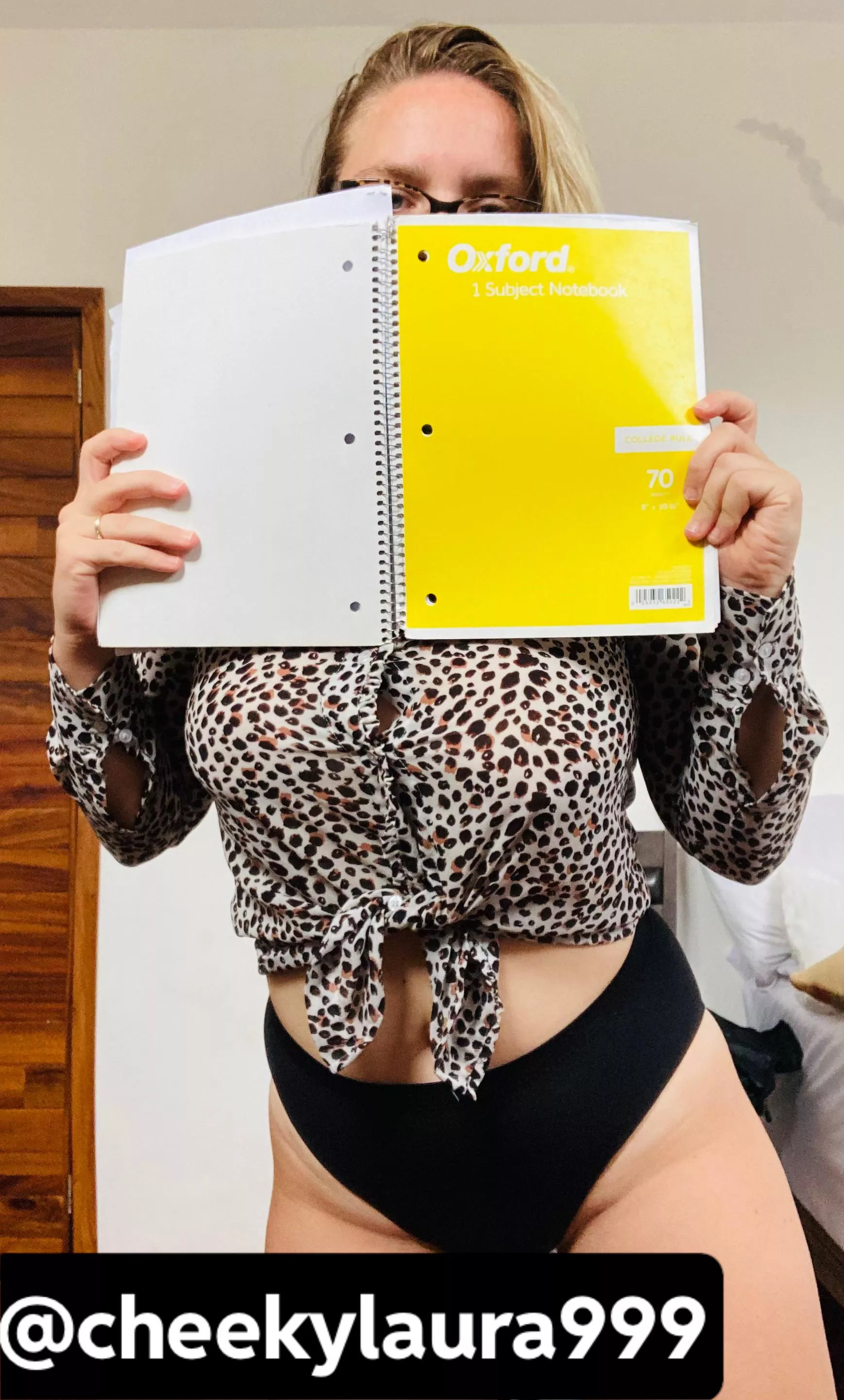 Have you been a naughty student and need some extra time with your teacher? ðŸ‘©â€ðŸ« FREE to sub. Message me in DM and receive 3 complete nudes