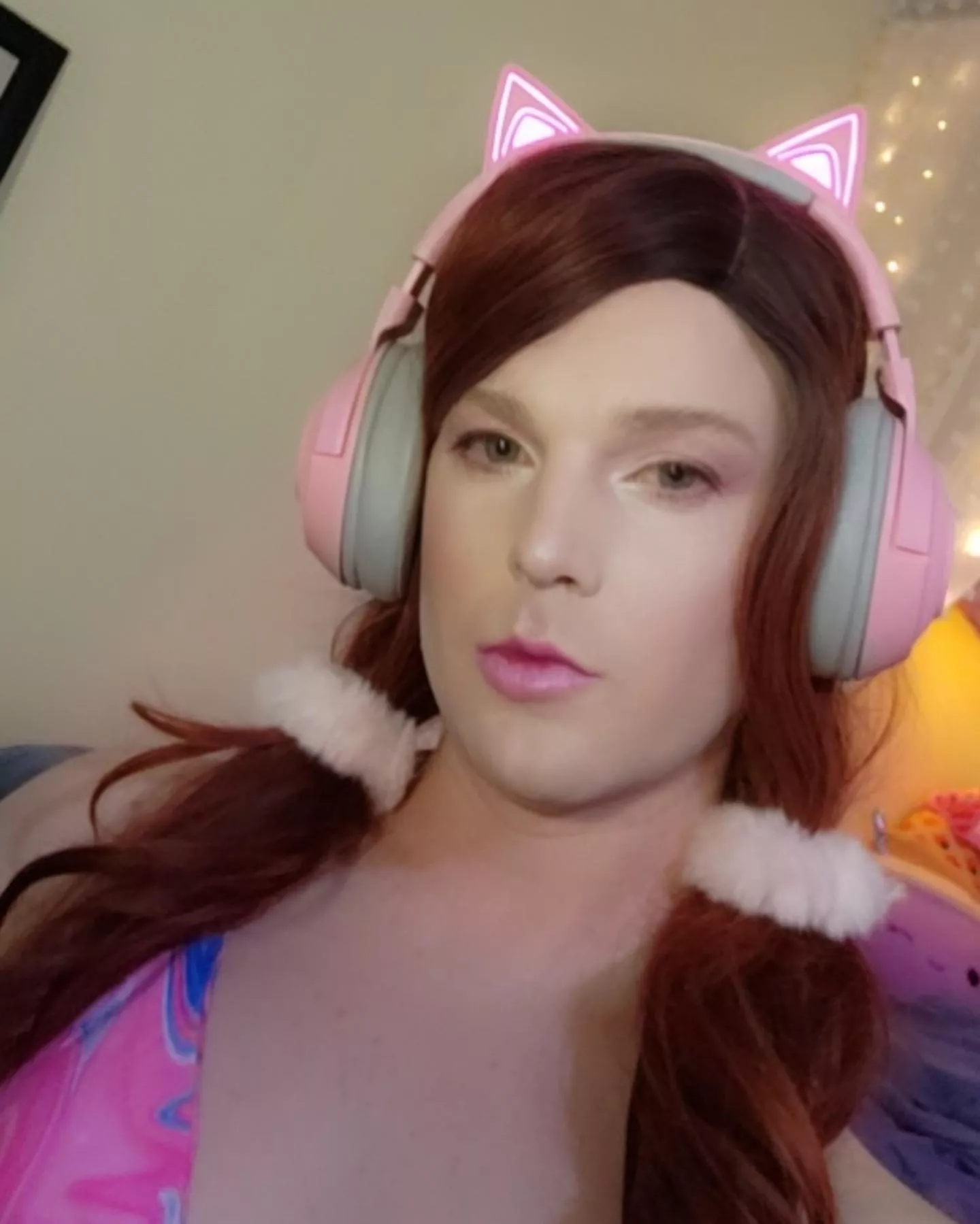 I'm live! Link in comment - Sissy trans