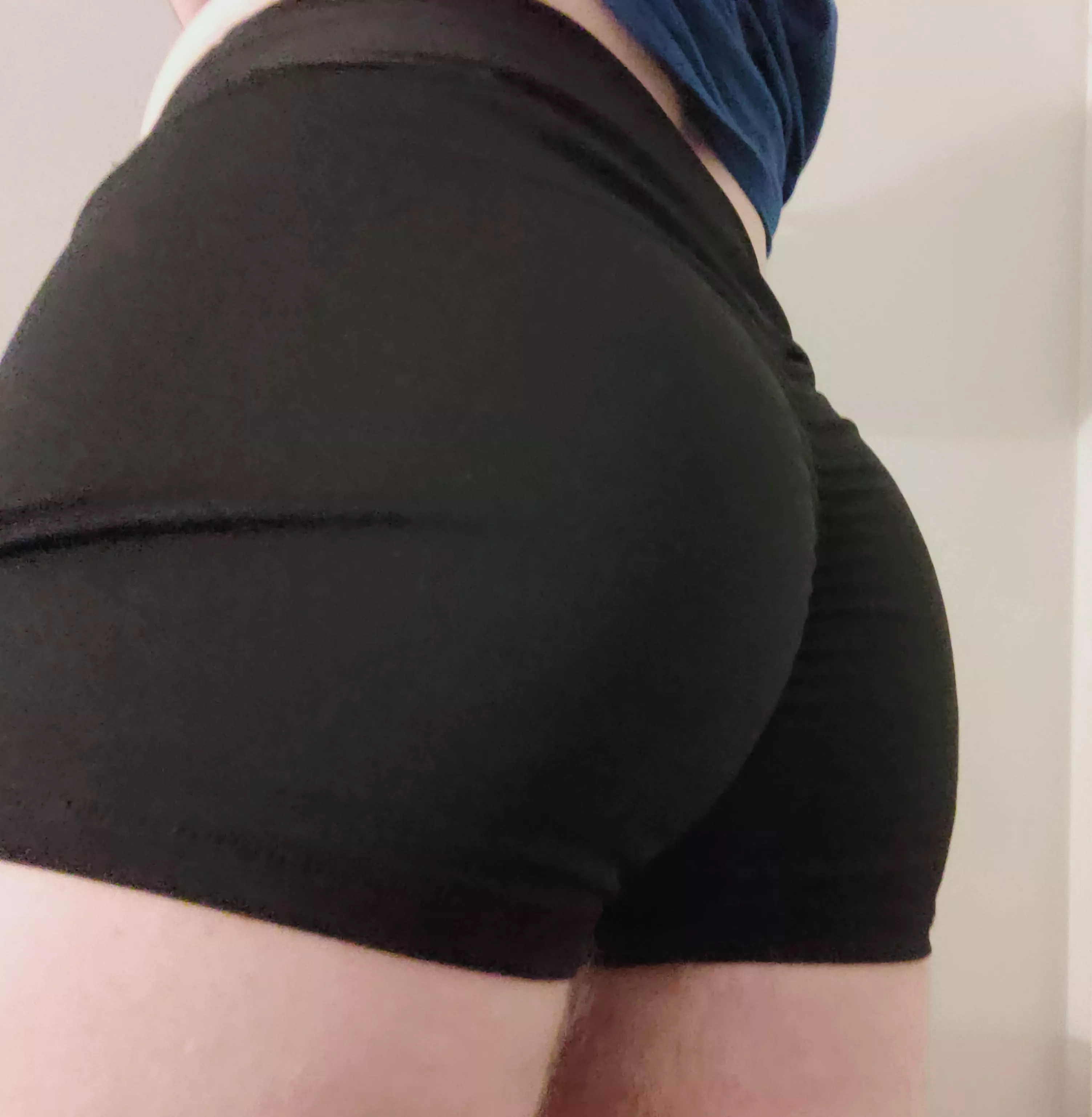 Who likes em thicc?