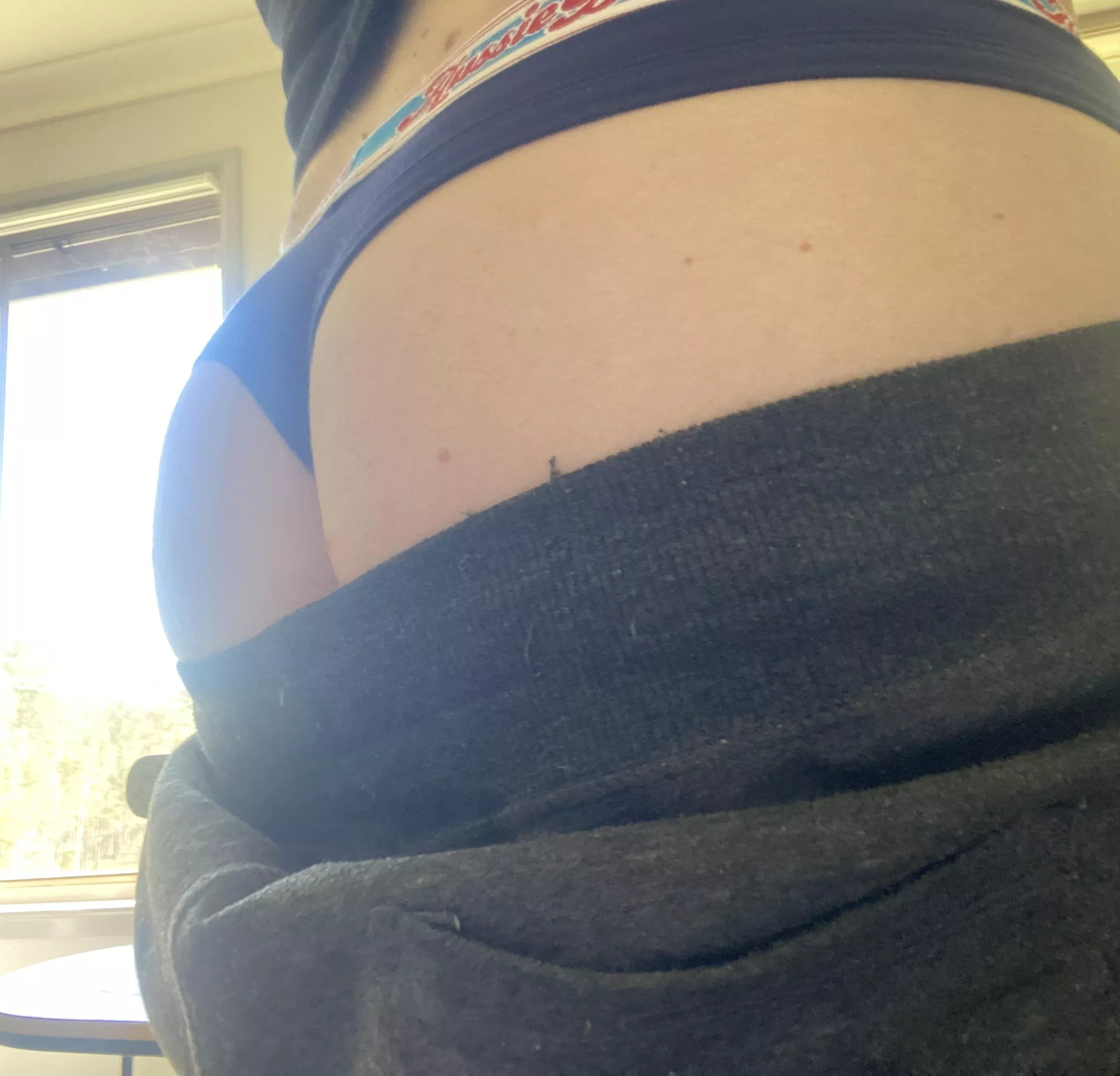 35m aus. Sneaky booty shot.