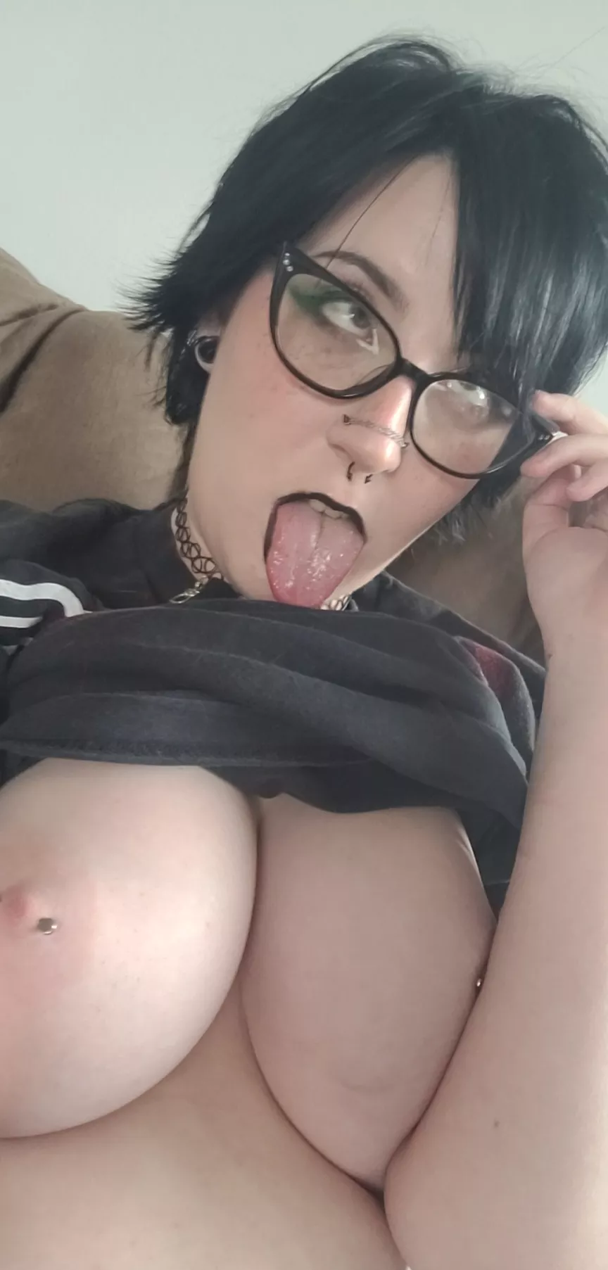 Big titty goth ahegao (OC)