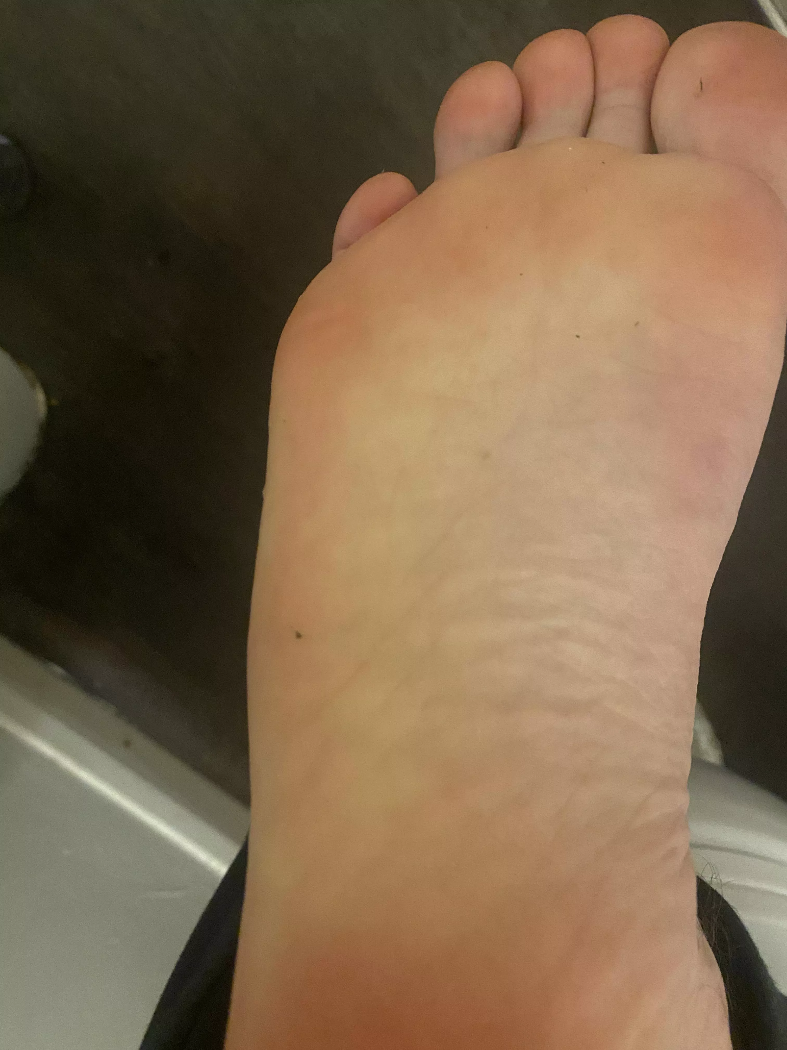 I want to bury this sole in someone’s face any takers ??? (It’s a bit dirty)