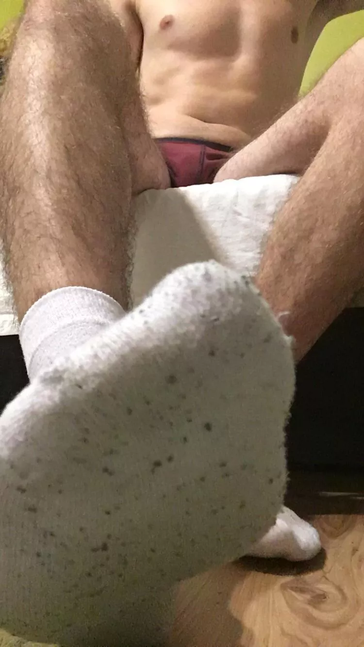 Worship my sweaty ðŸ§¦