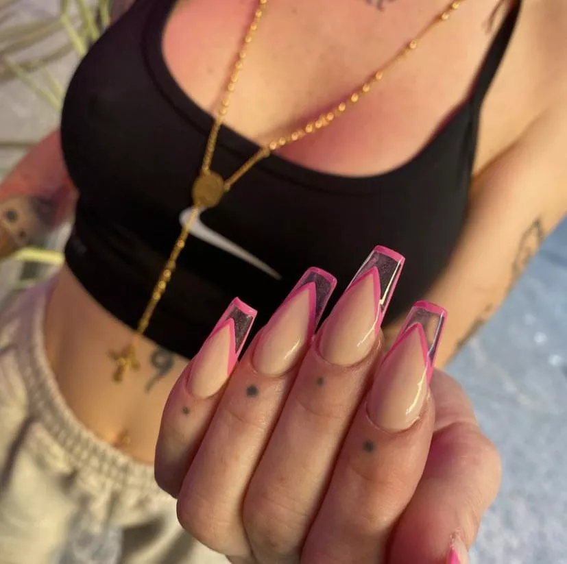 Worship perfect my nails simps