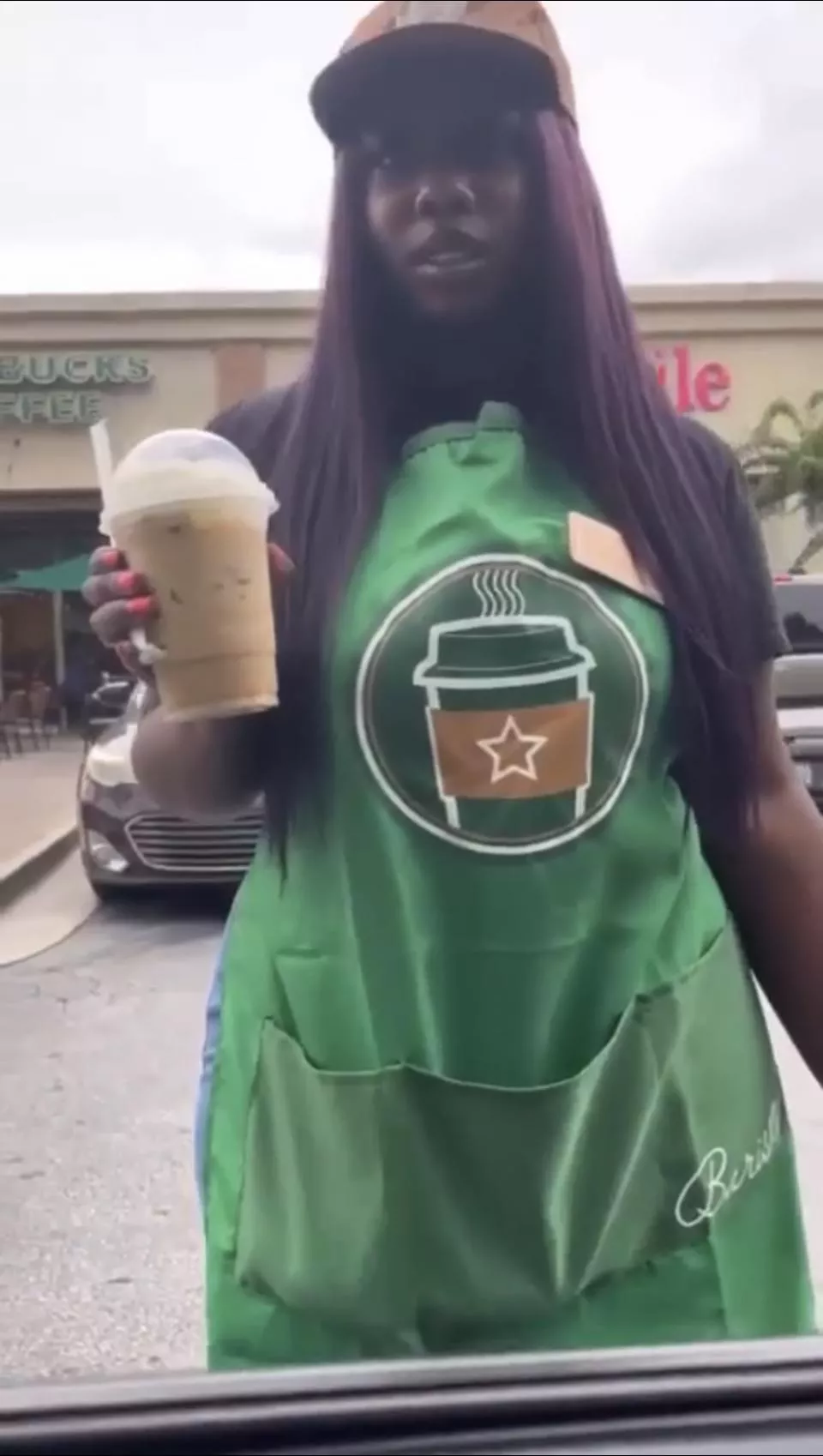 Sauce Pleaseâ€¦chick delivers Starbucks to the car and gets dick delivered to her in the car