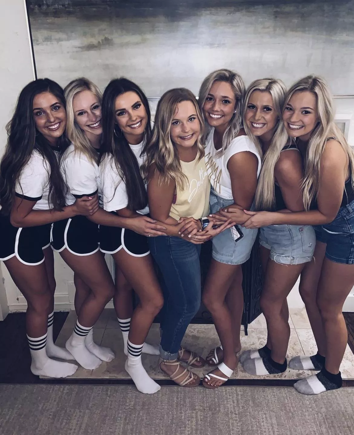 Sorority girls [7]