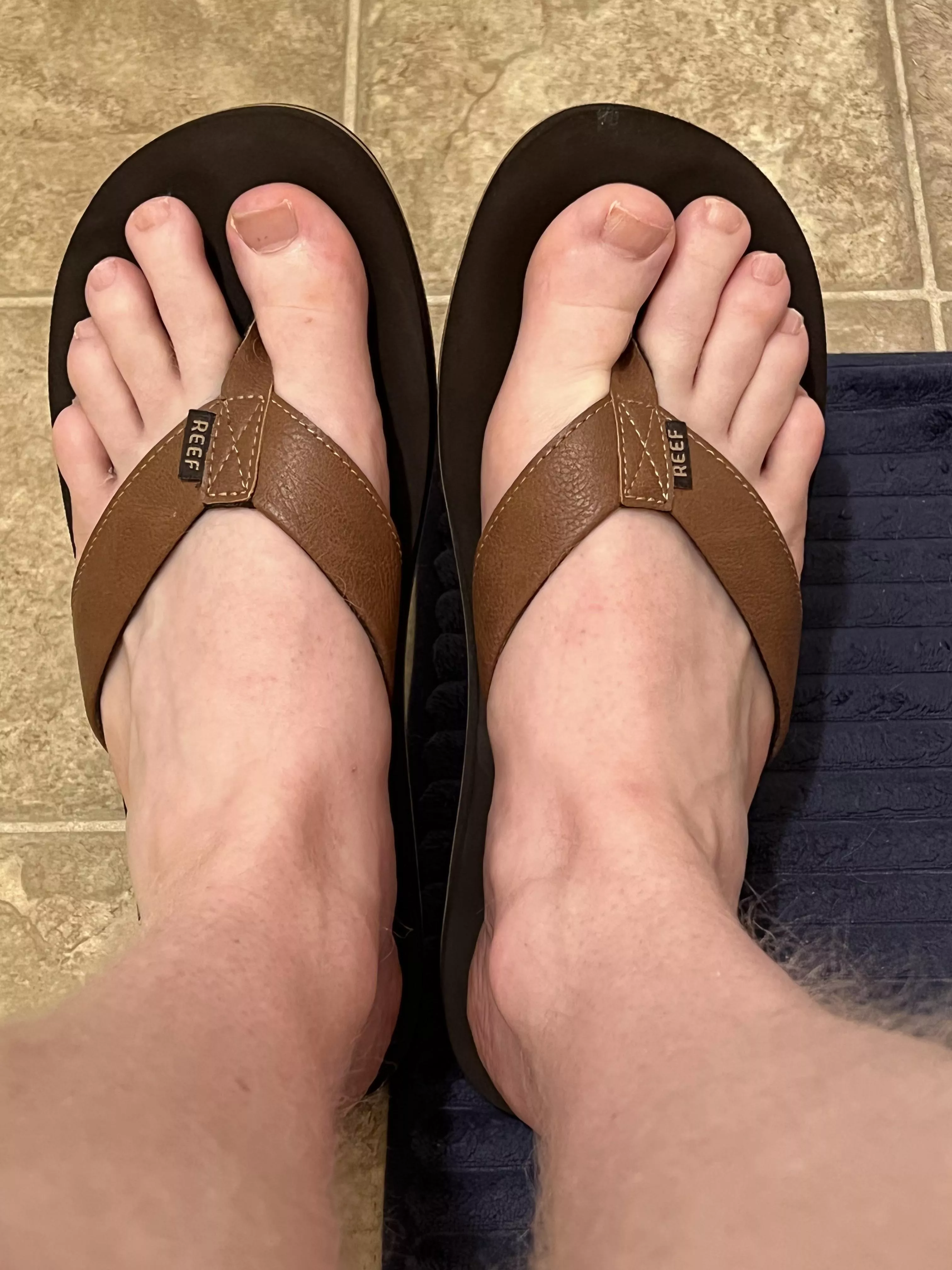 32m | size 12s in flip flops 🦶