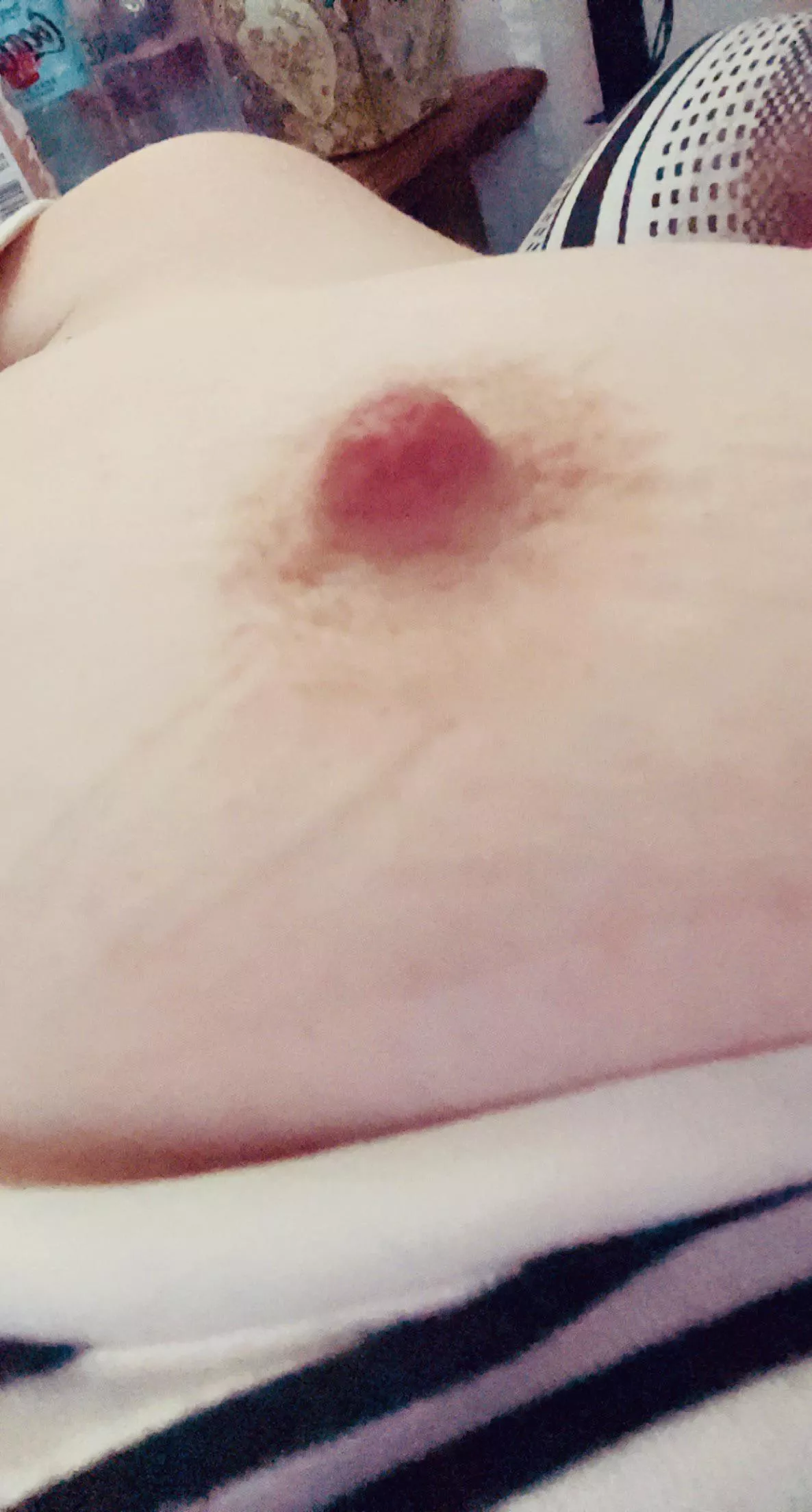 cum make my nipple harder