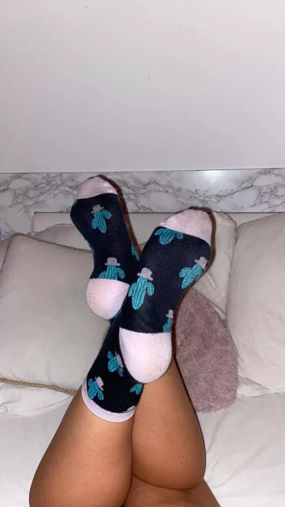 I hope u like my new socks🌵🧦