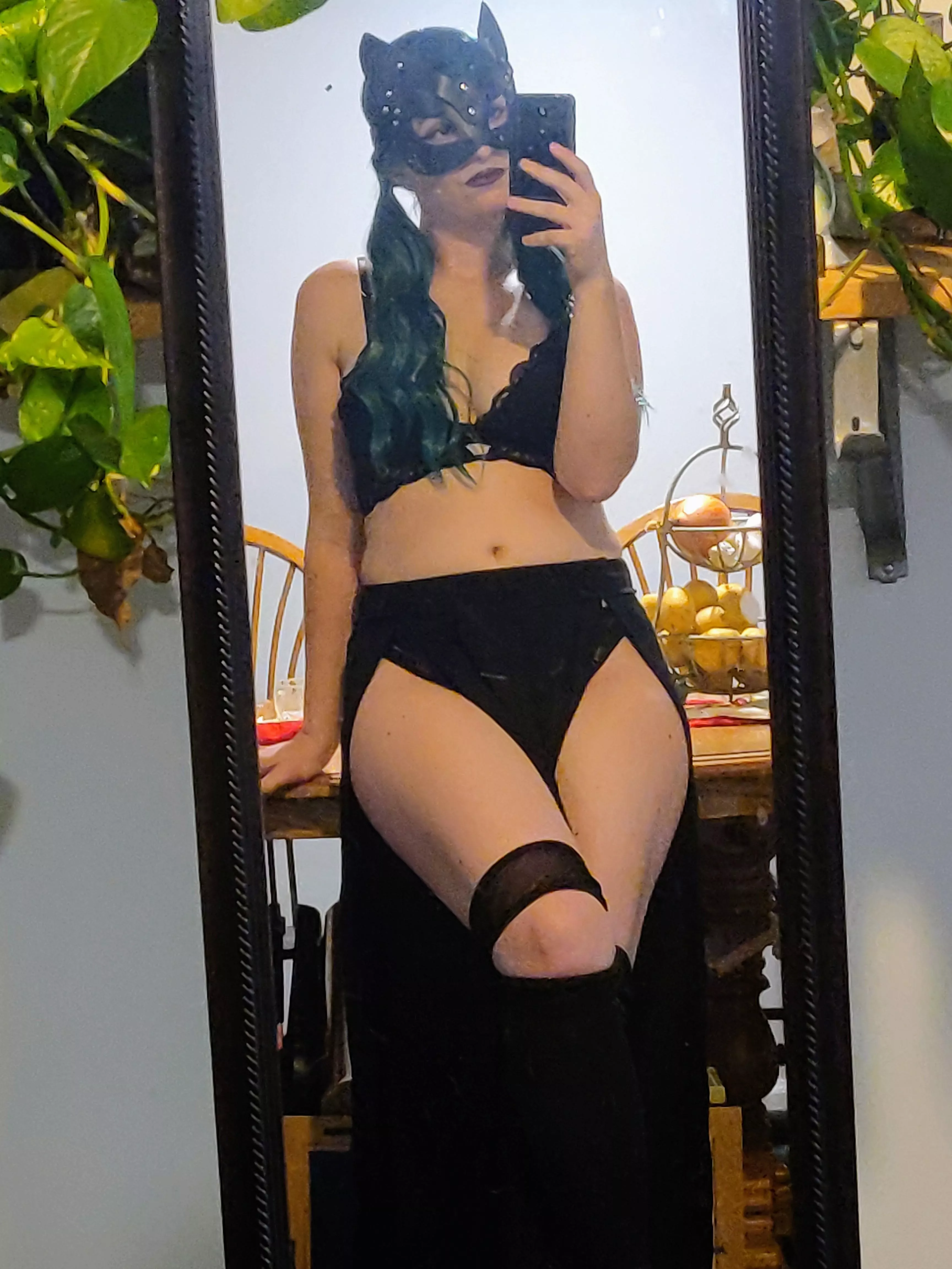 I'll be your witchy plant babe