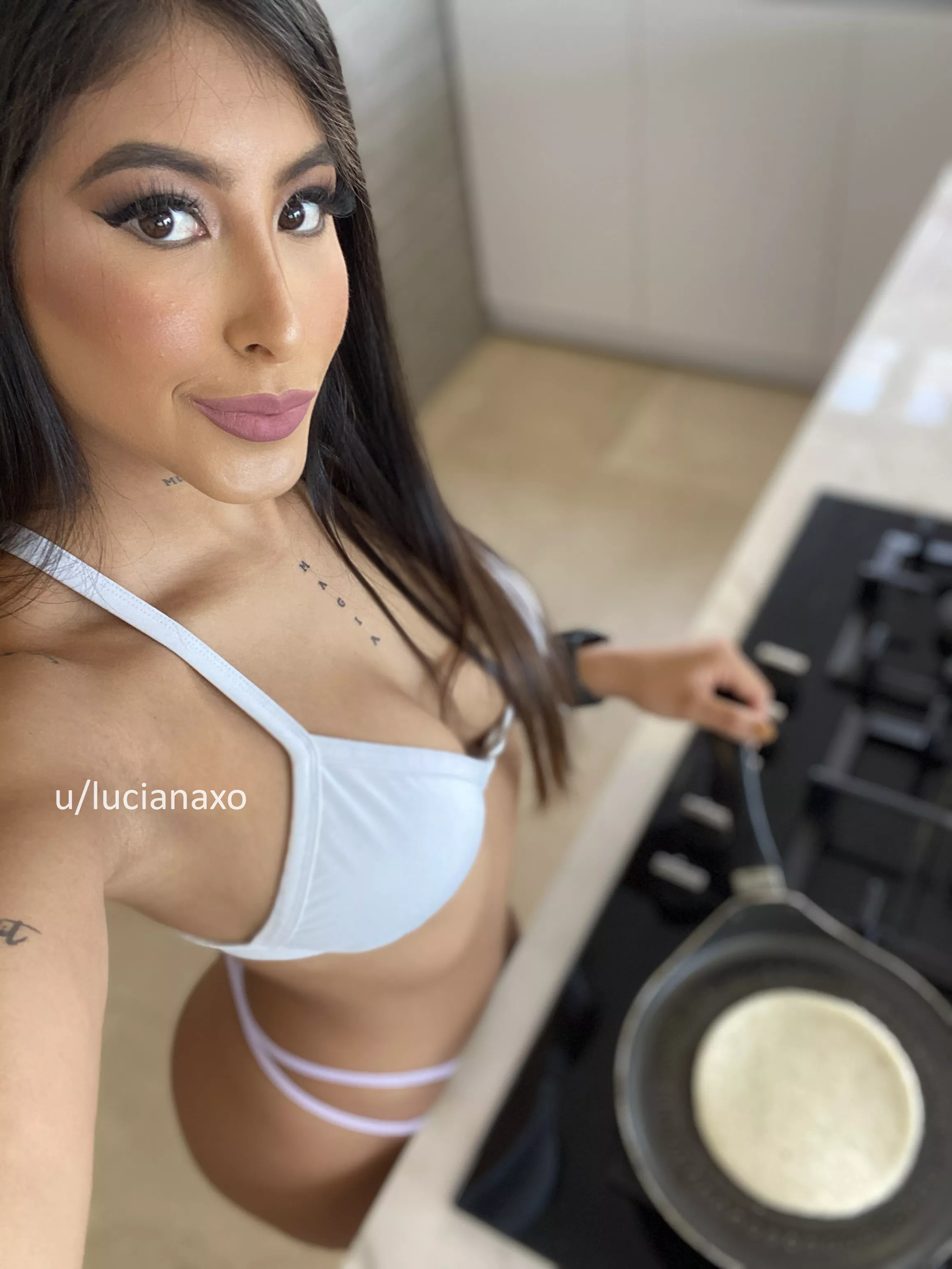 Preparing breakfast for you!