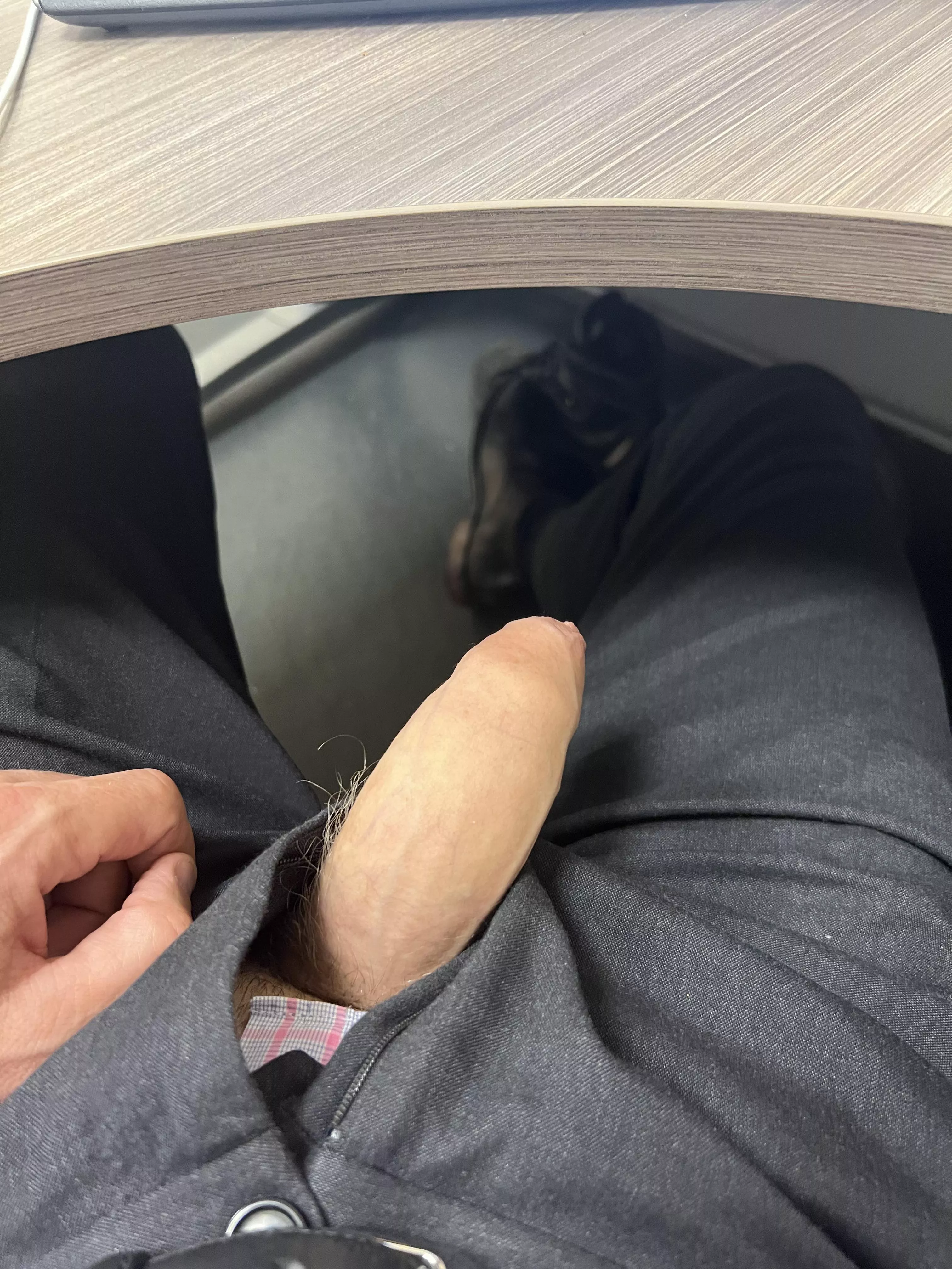 (47) under the office desk