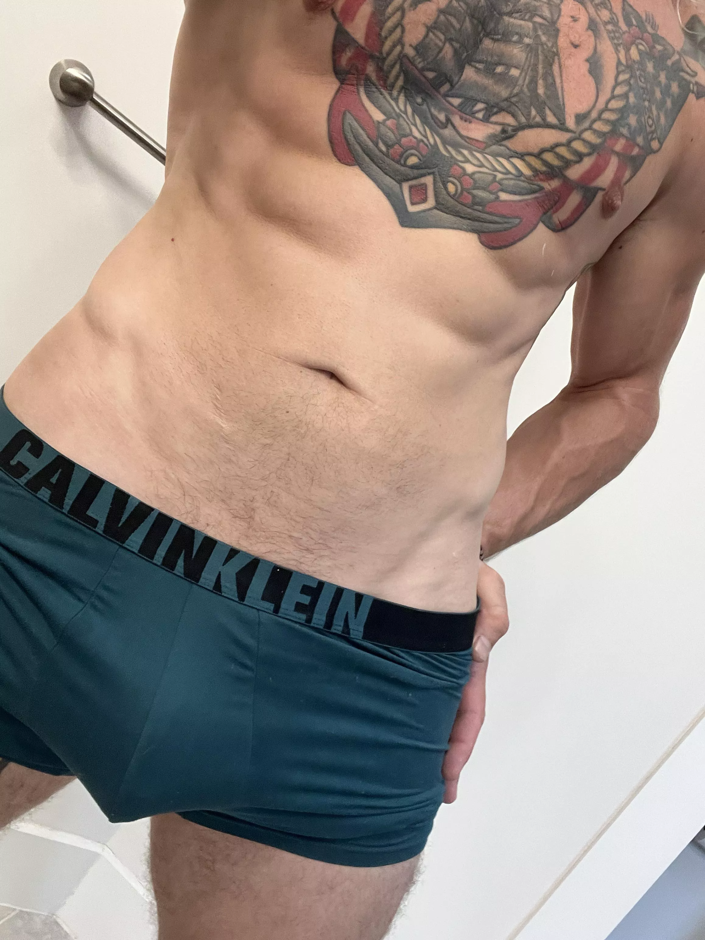 (M)aybe at 40 I can finally be a CK model🥹