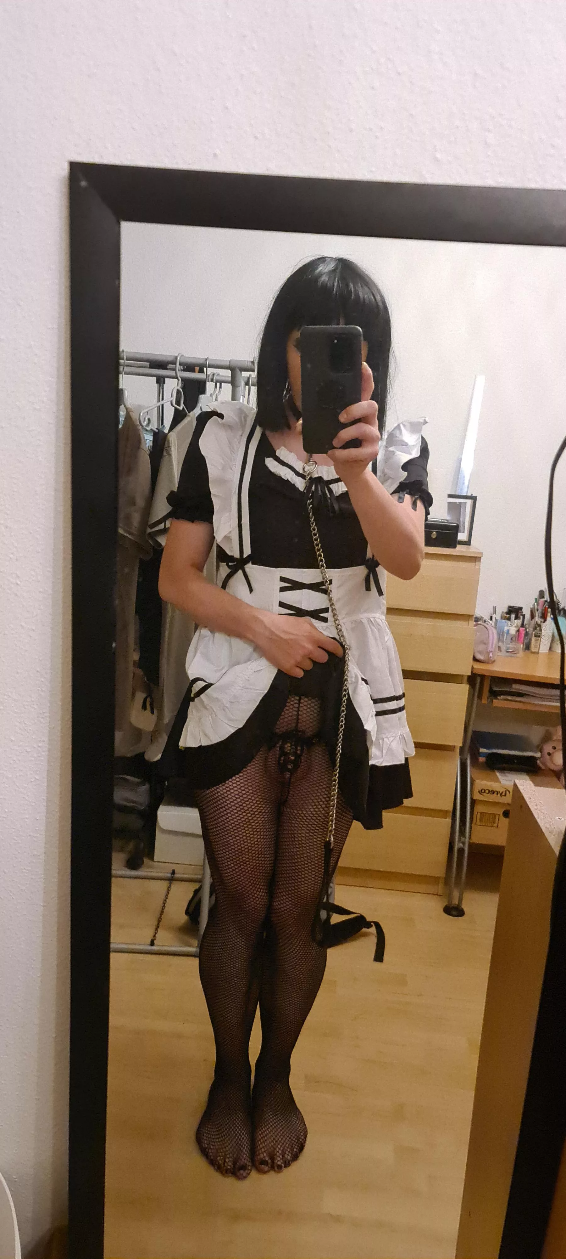 please humiliate my little sissy doggy