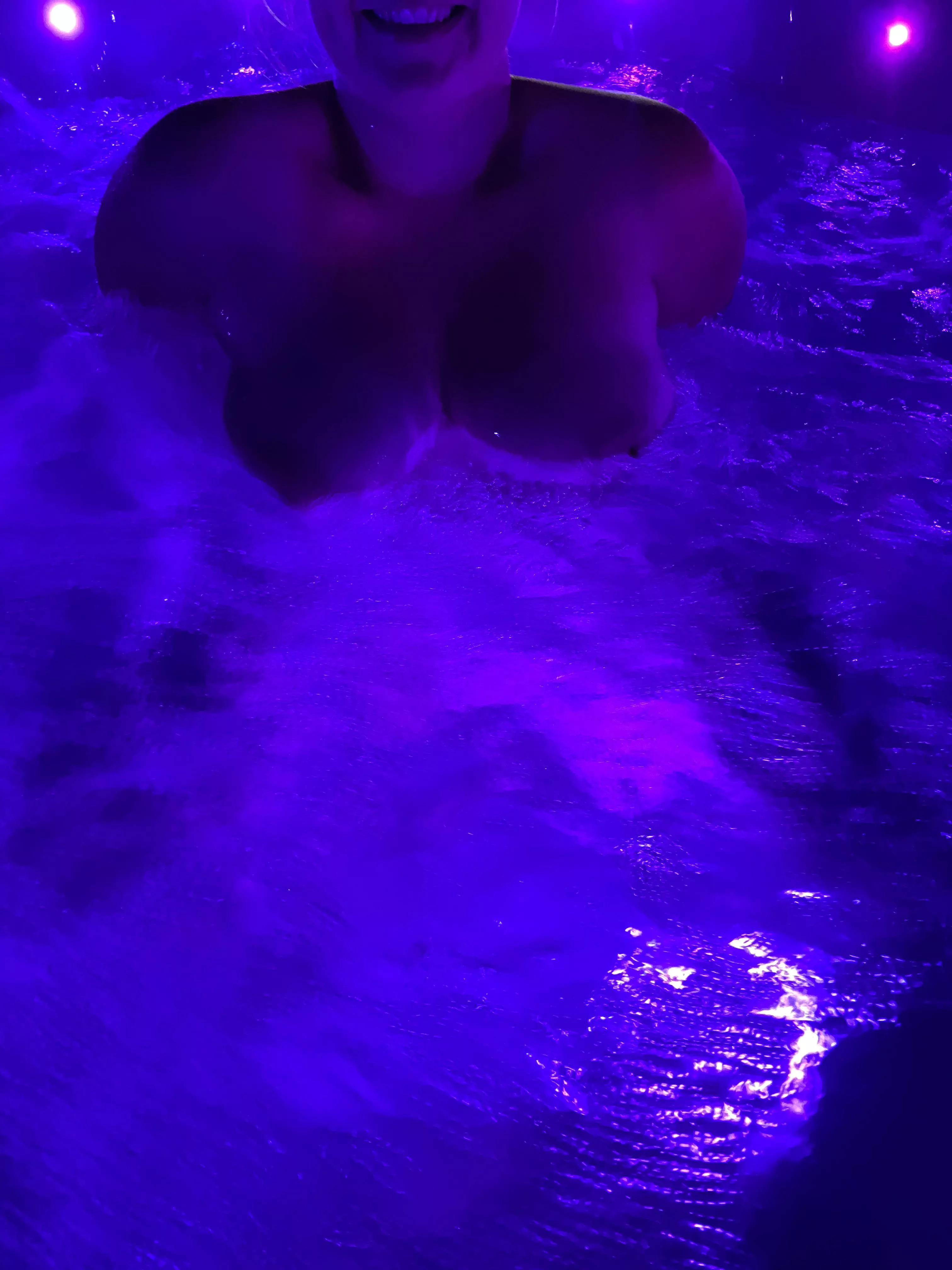 Titty Tuesday from the hot tub [F]