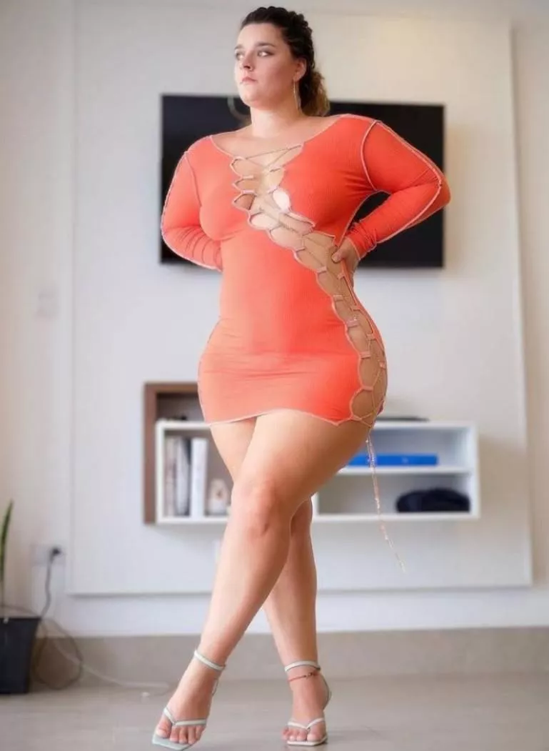 Curvy BBW in orange dress