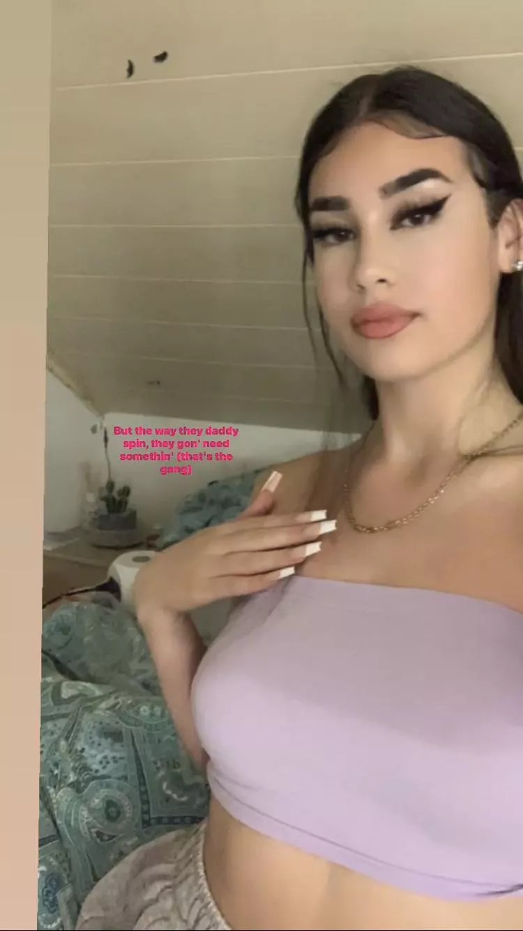 Her nails holy shit...