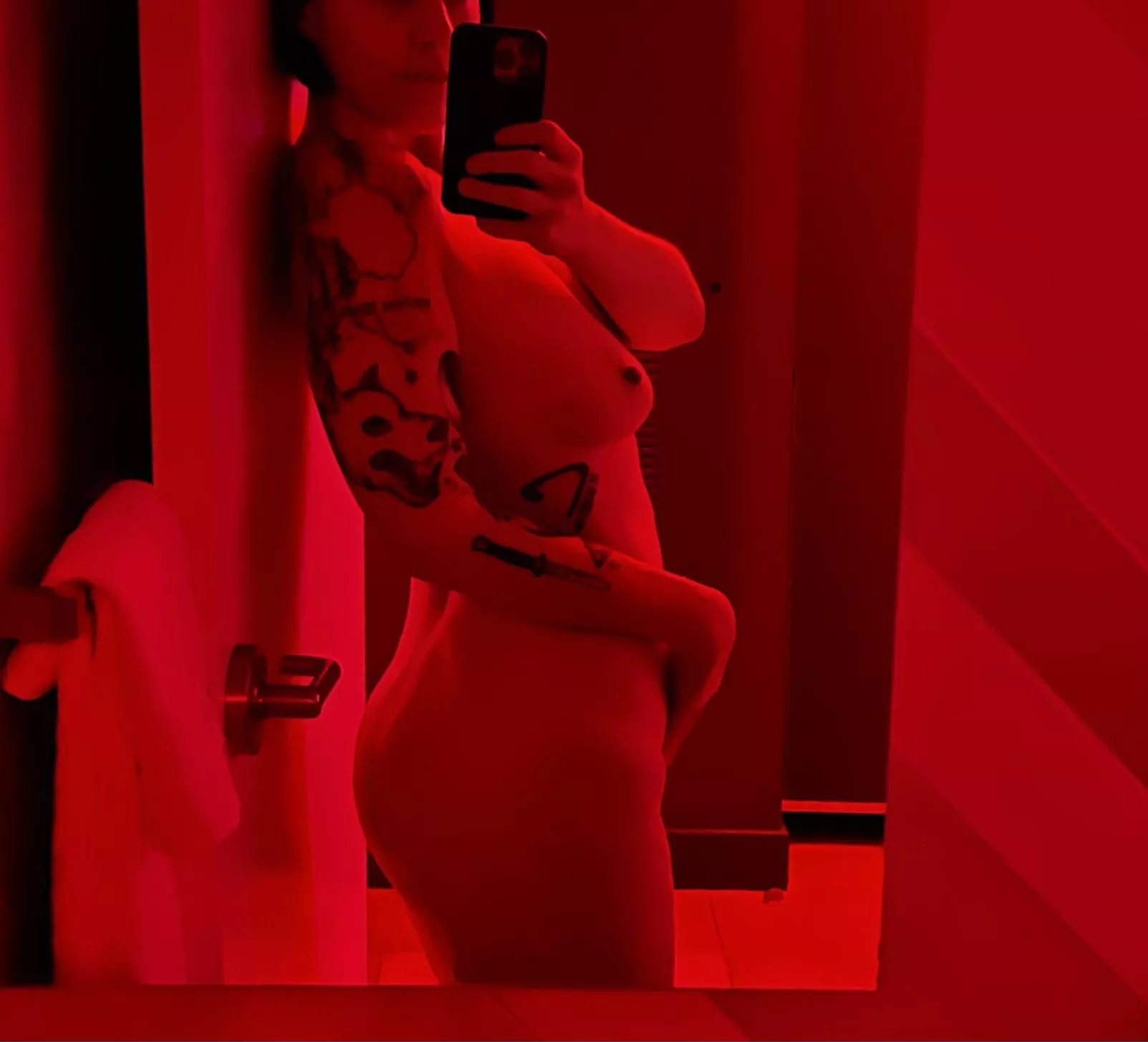 That red light made me do it… 🔥🍒