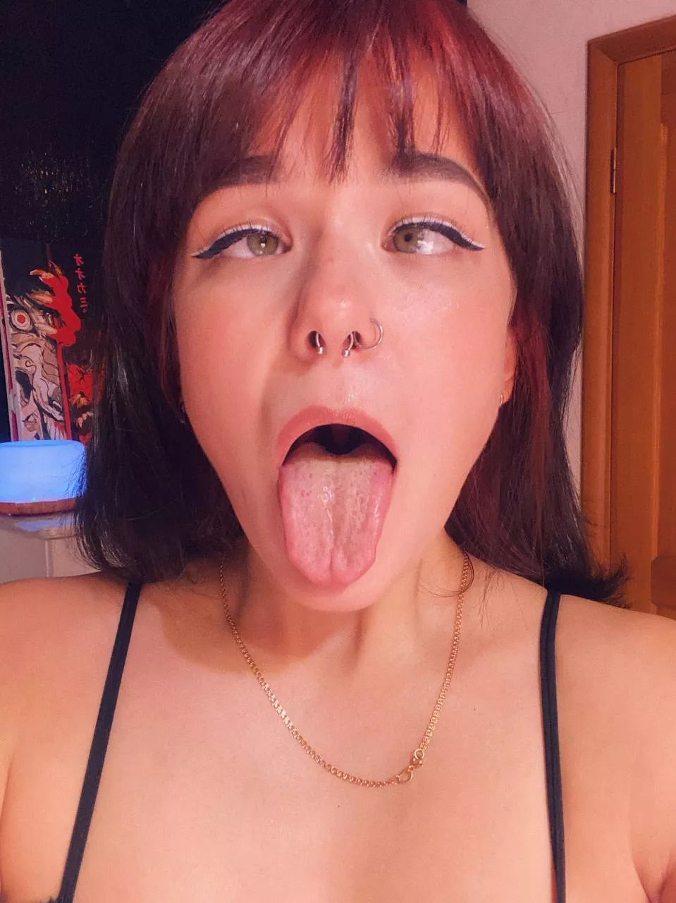 Cum in my mouth, please 😍