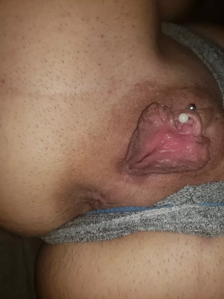 I love showing off my pussy!!!