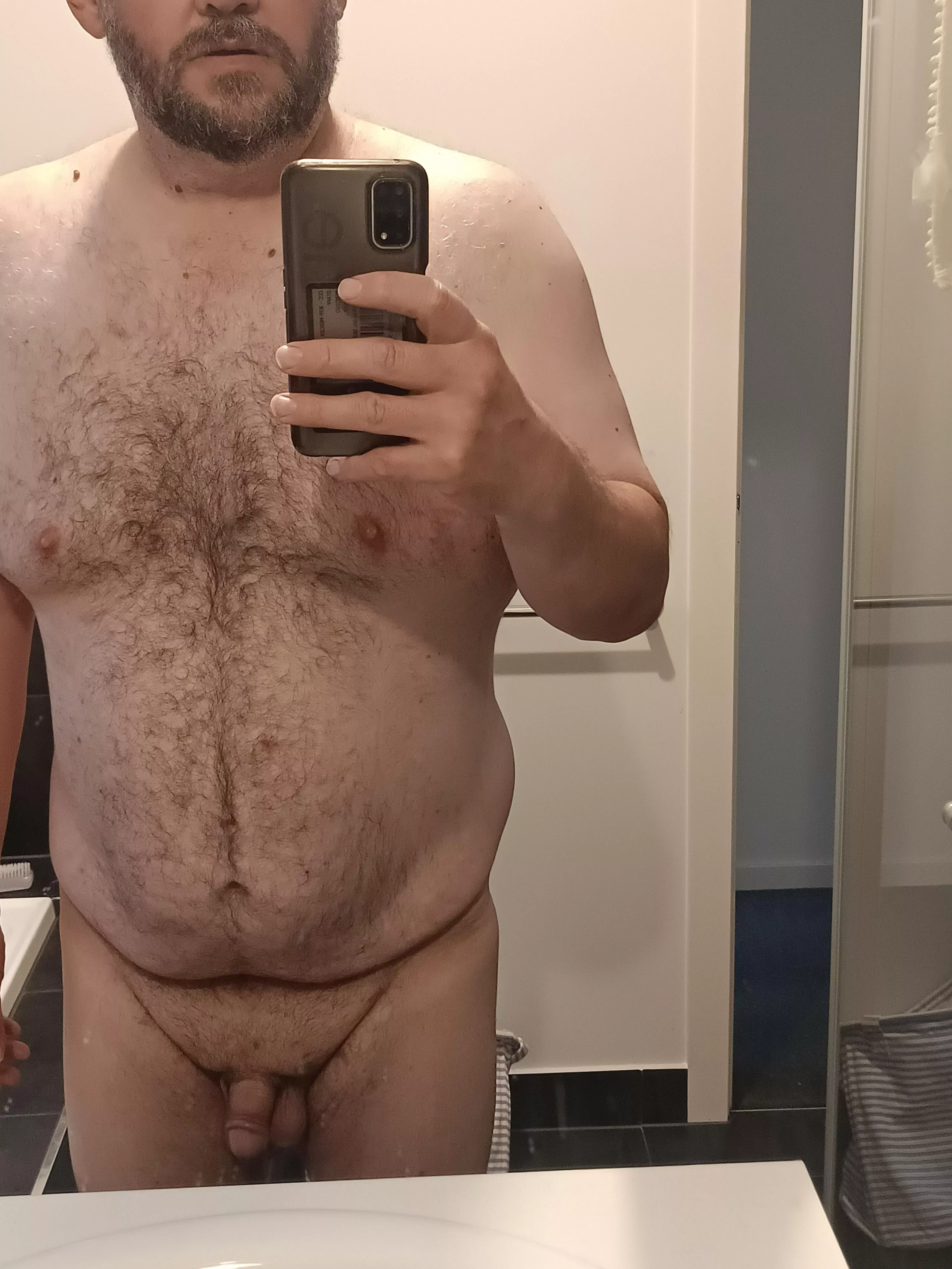 m44 178cm 93kgs recently lost a lot of weight learning to love myself