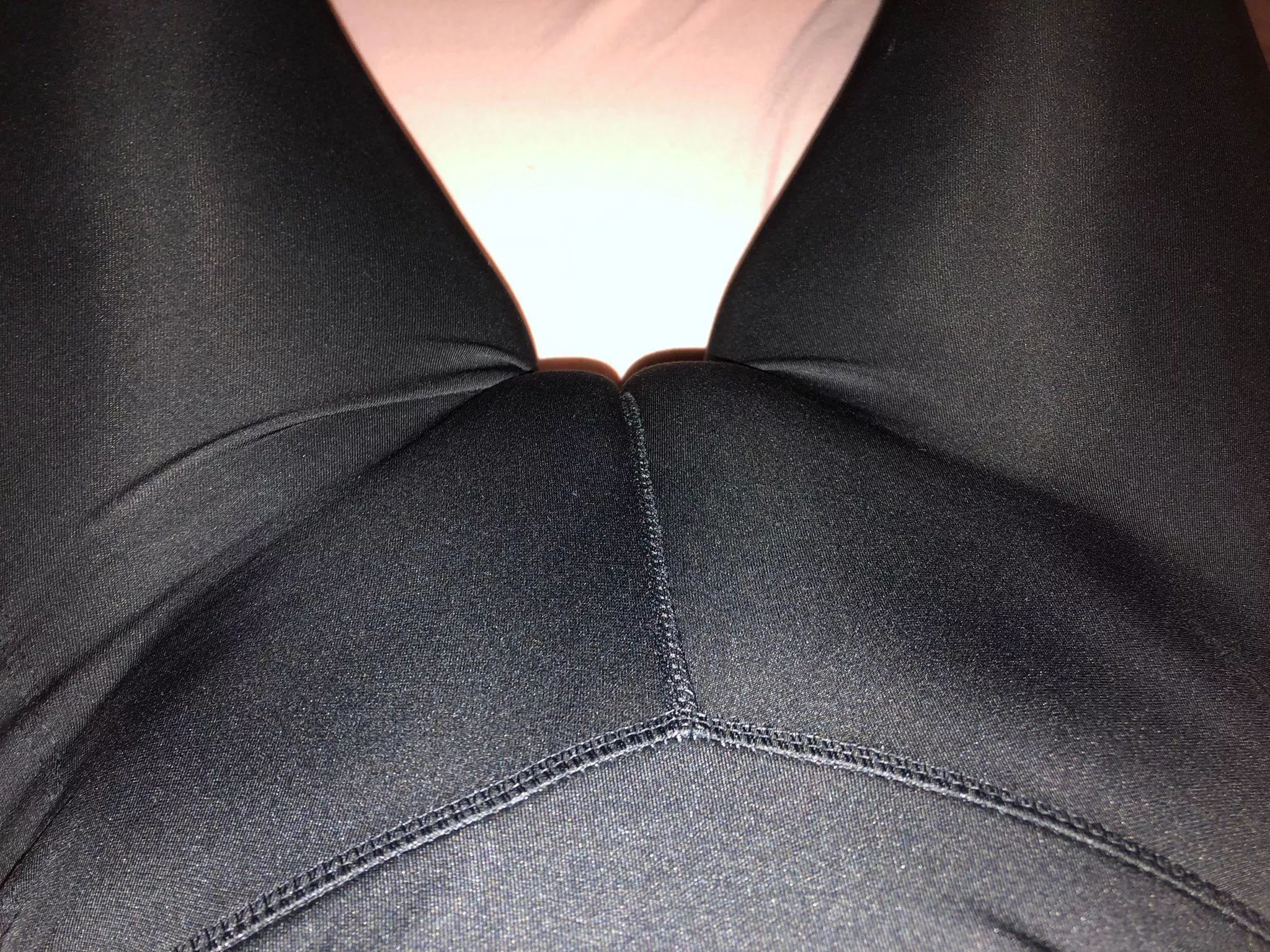 No panties under my tight leggings!